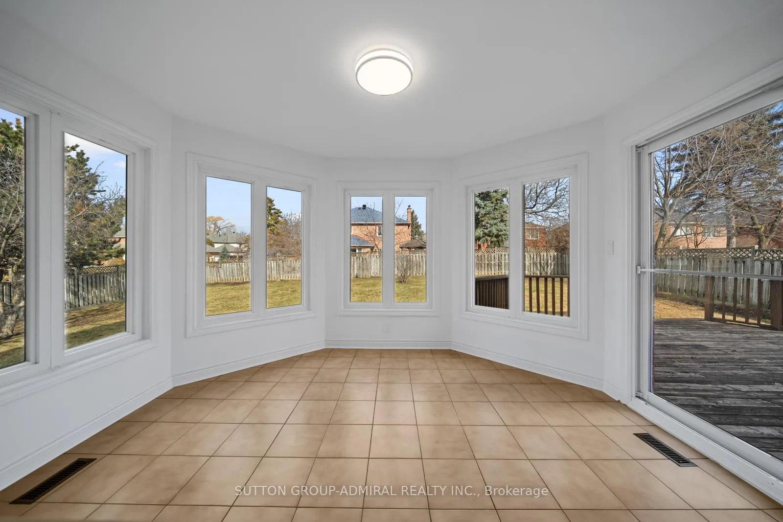 Photo 15 of 295 Fifth Avenue, Vaughan, East Woodbridge — HOMEH