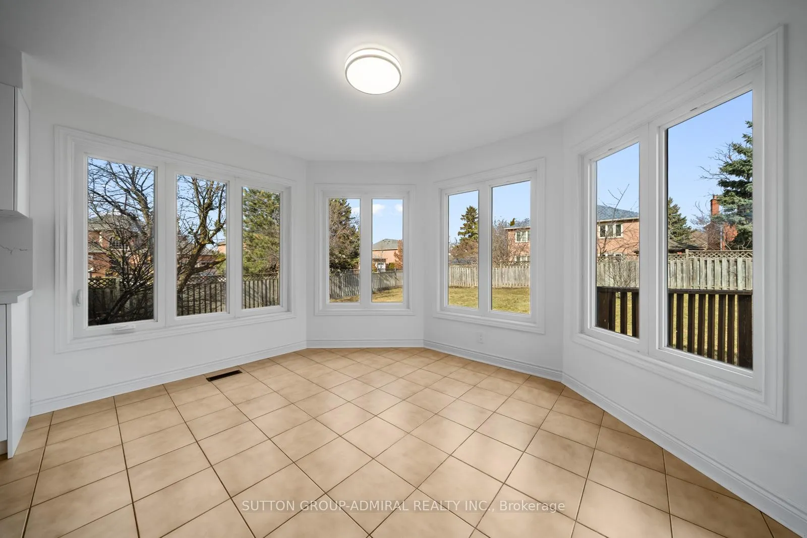 Photo 16 of 295 Fifth Avenue, Vaughan, East Woodbridge — HOMEH