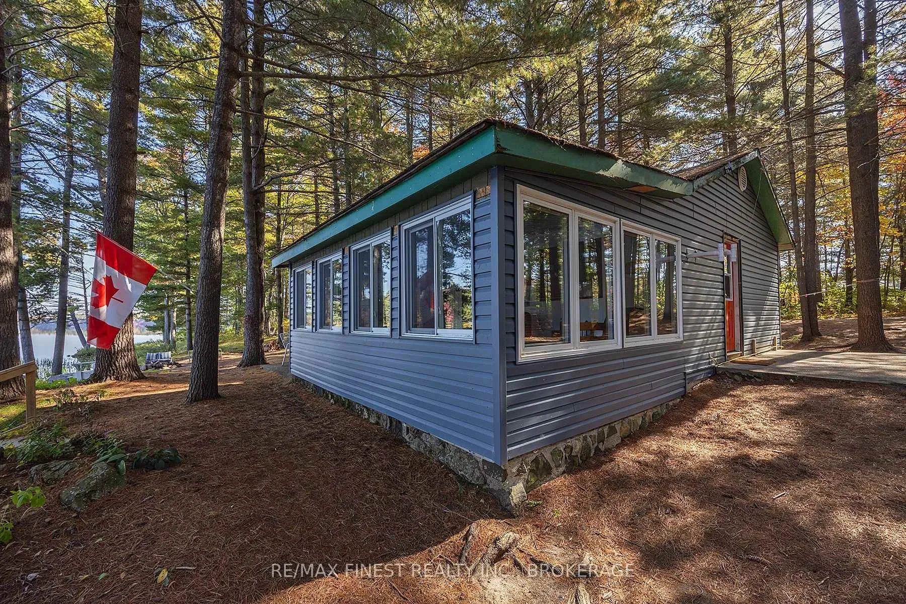 Photo 4 of 293 Gold Dust Lane, Frontenac, Frontenac South — HOMEH