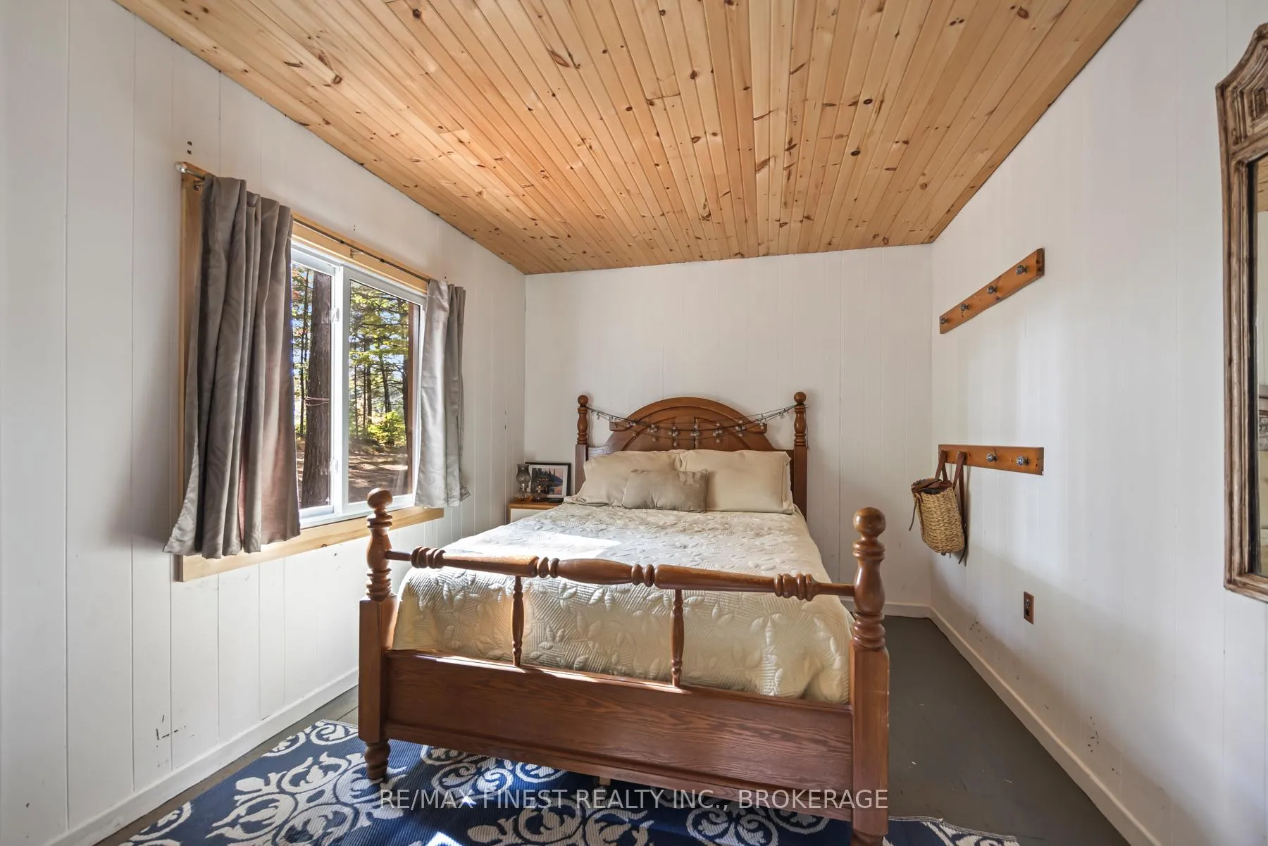 Photo 18 of 293 Gold Dust Lane, Frontenac, Frontenac South — HOMEH