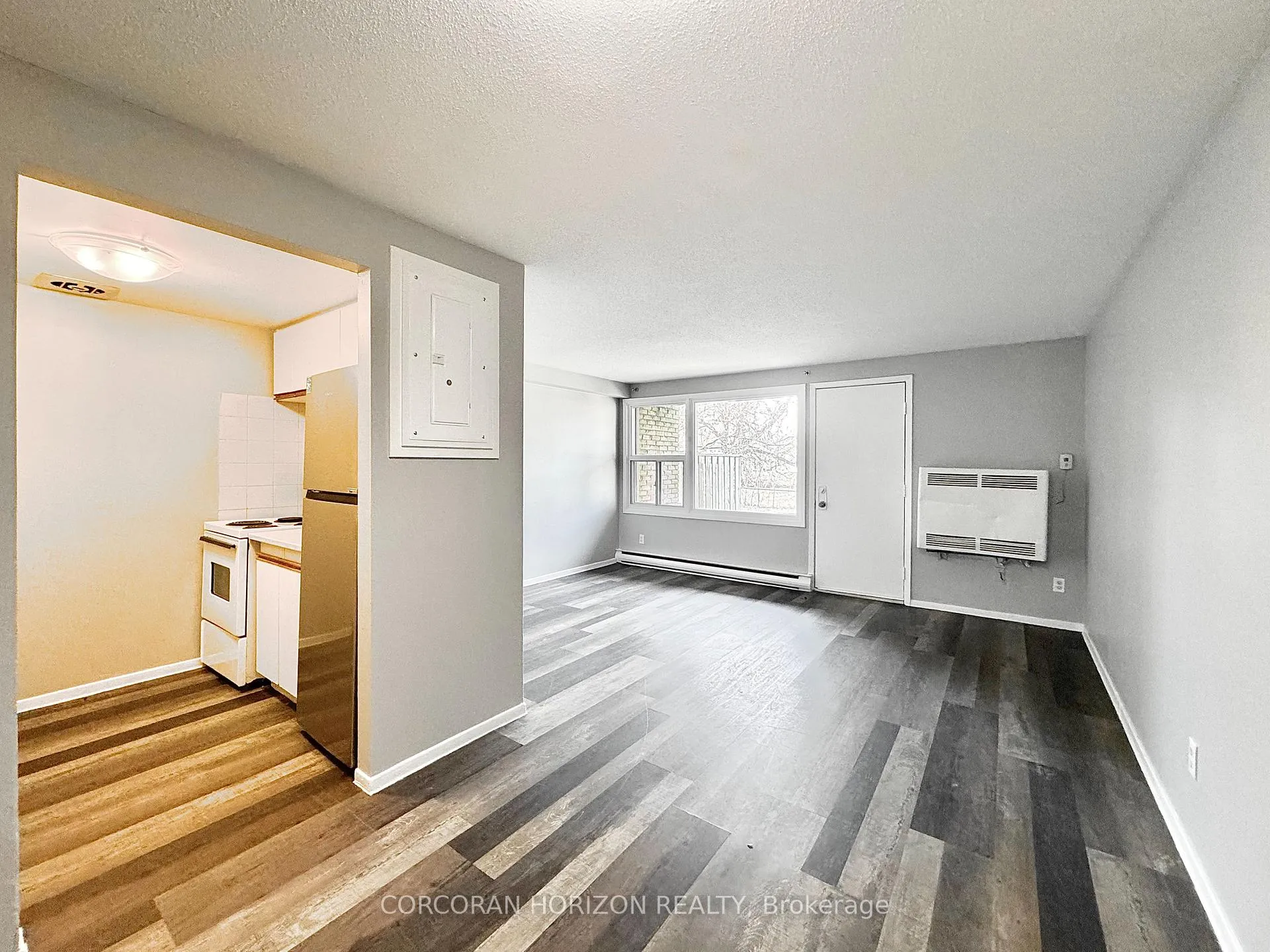 Photo 3 of Unit 45, 1200 Courtland Avenue E, Kitchener — HOMEH