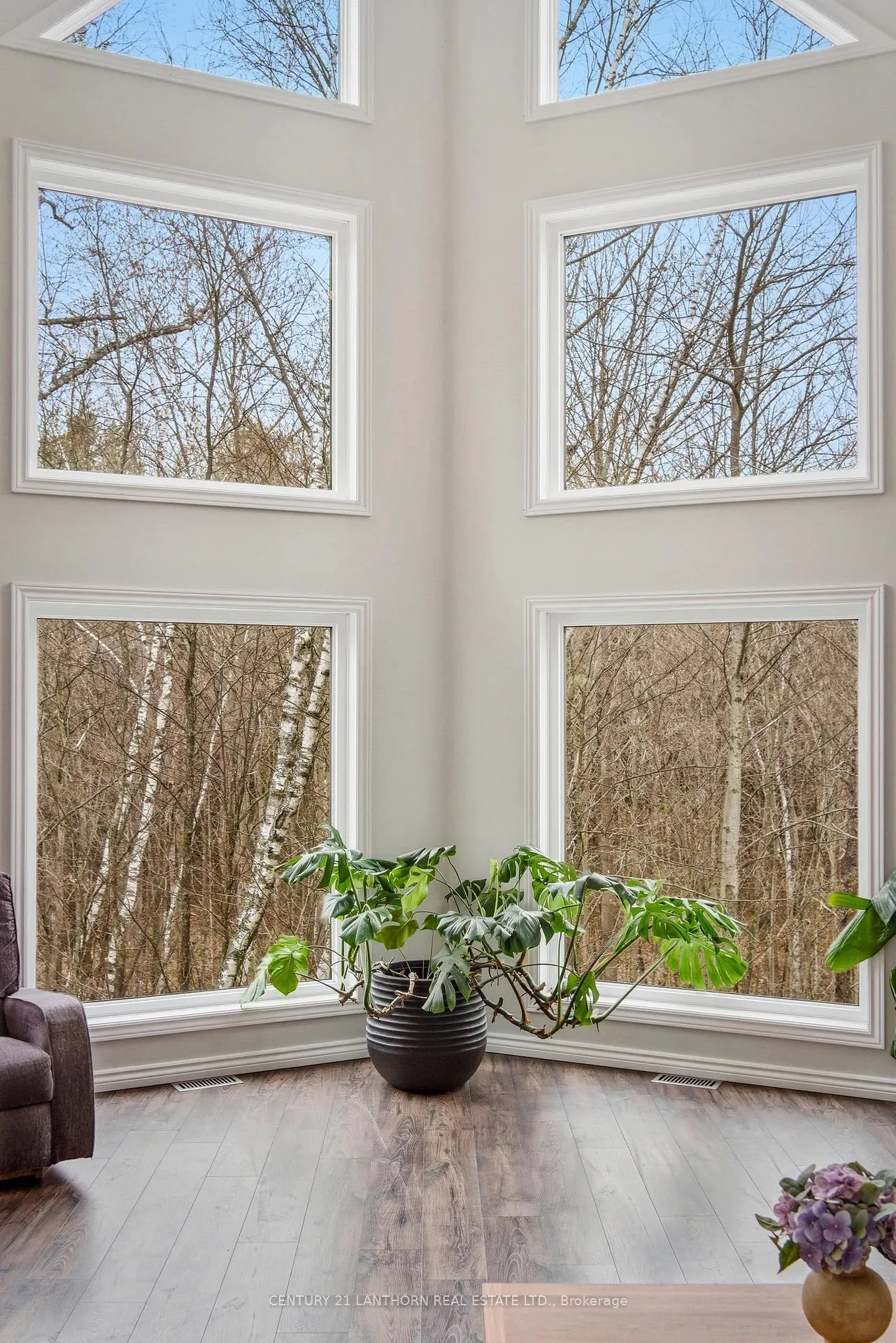 Photo 12 of 309 Beatty Road, Belleville, Thurlow Ward — HOMEH