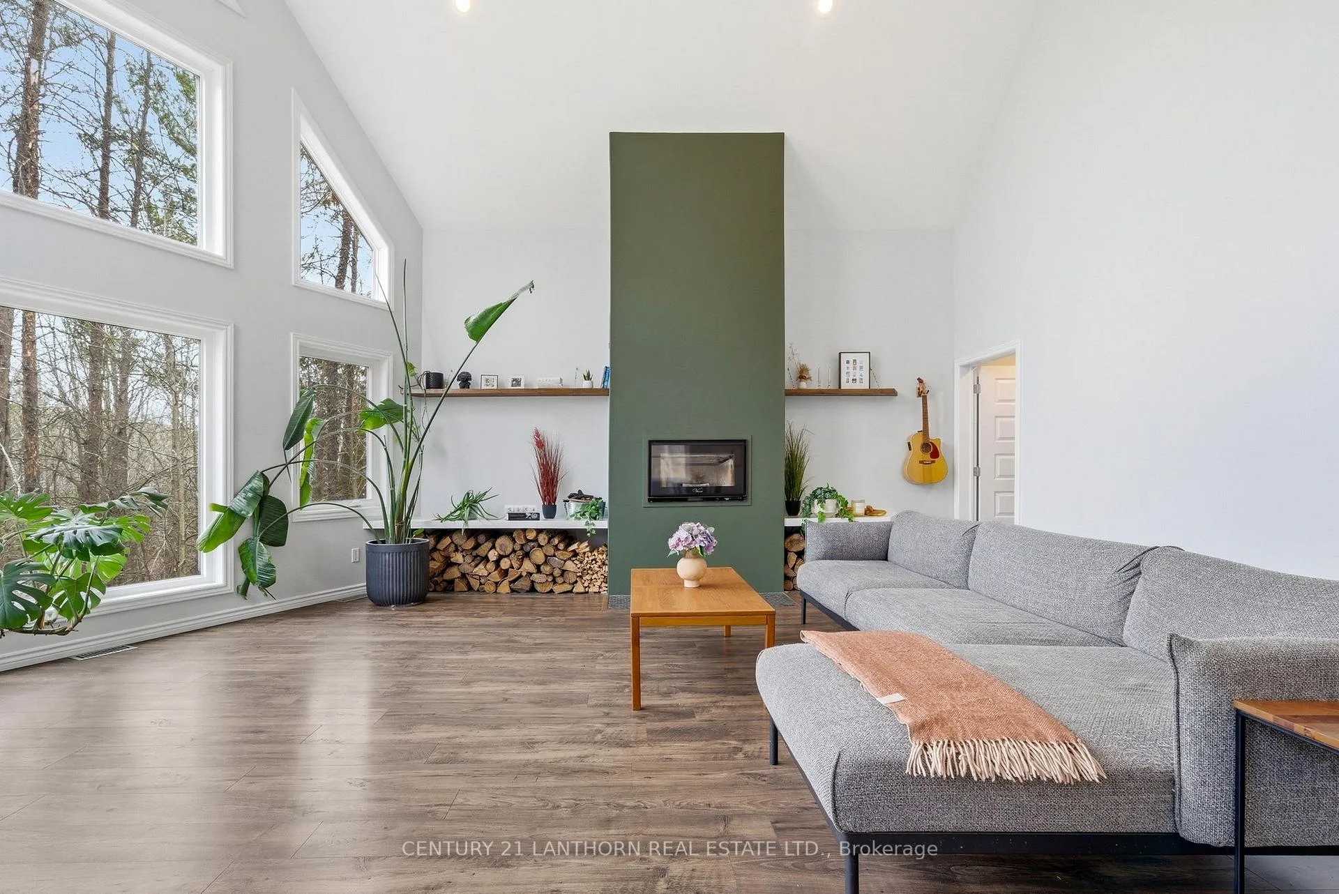 Photo 14 of 309 Beatty Road, Belleville, Thurlow Ward — HOMEH