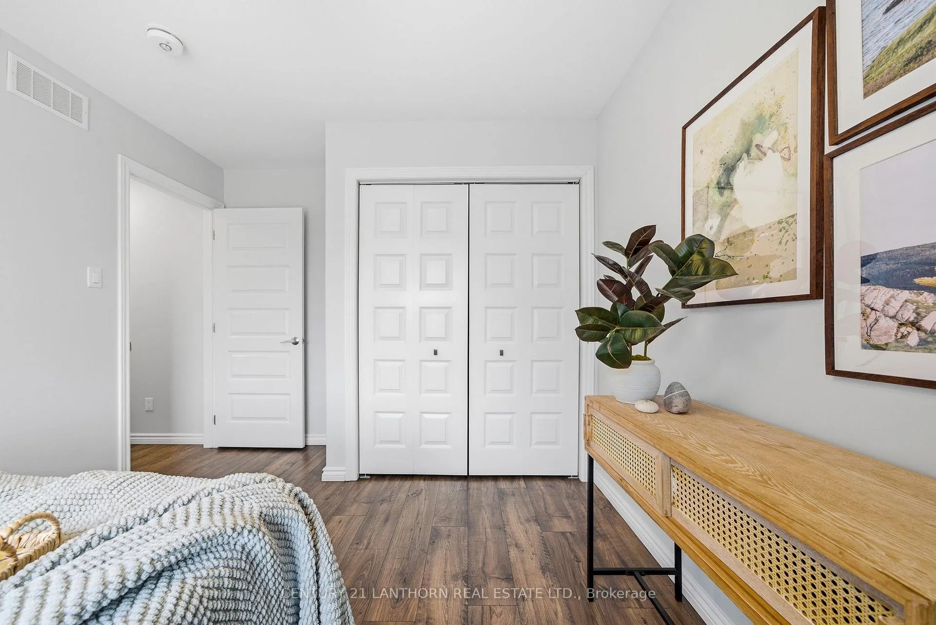 Photo 31 of 309 Beatty Road, Belleville, Thurlow Ward — HOMEH