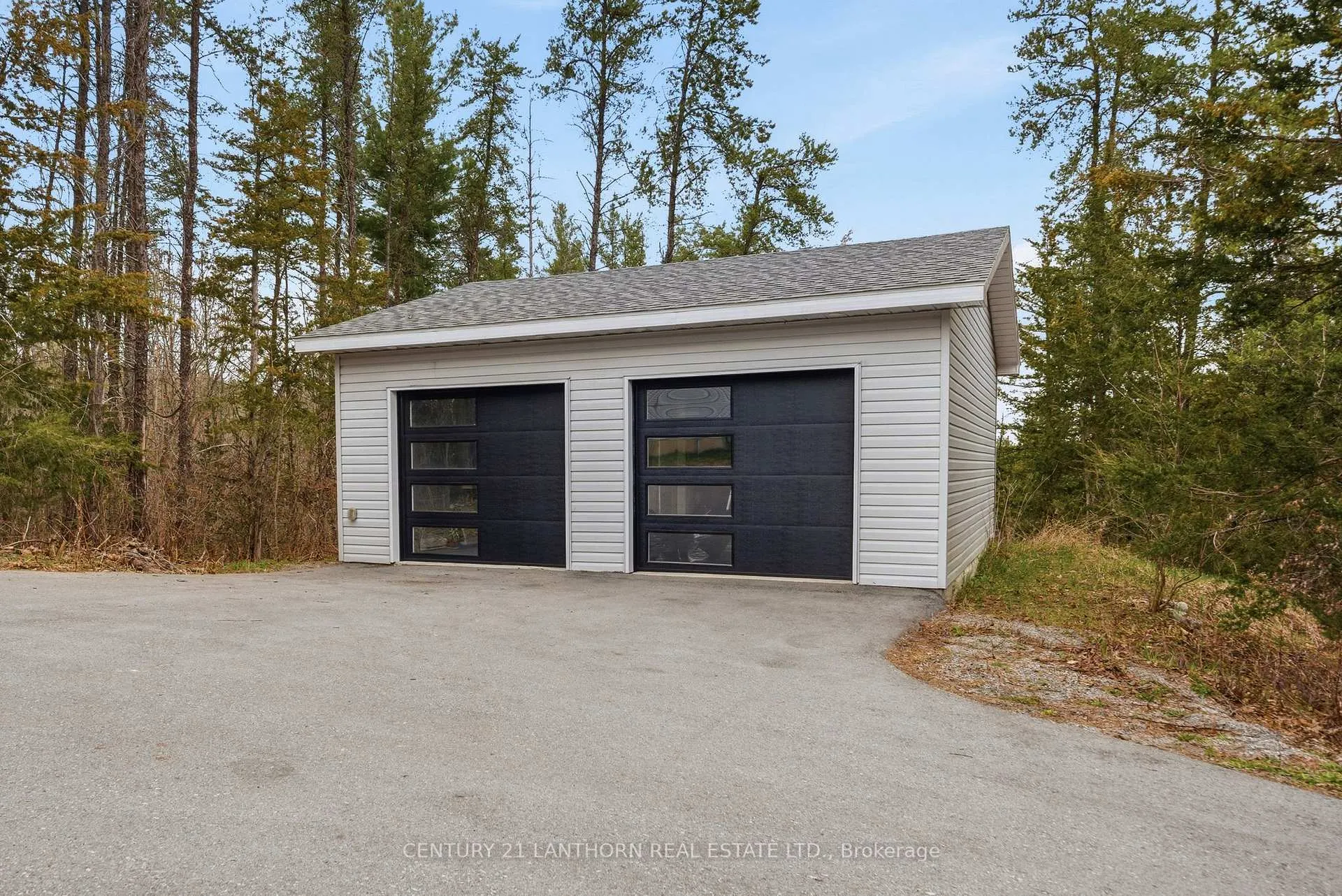 Photo 44 of 309 Beatty Road, Belleville, Thurlow Ward — HOMEH