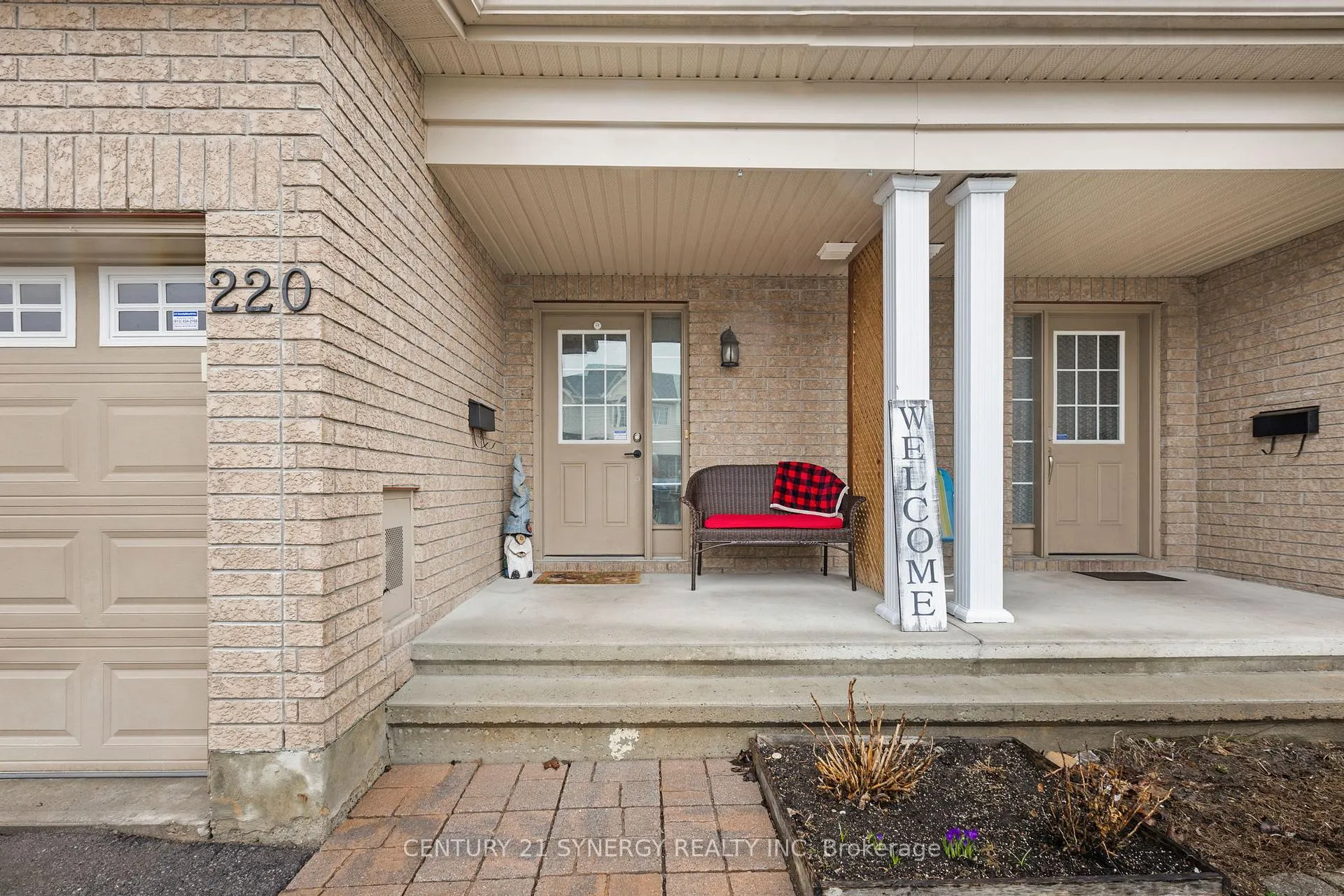 Photo 3 of 220 Lamplighters Drive, Ottawa, Barrhaven - Cedargrove/Fraserdale — HOMEH