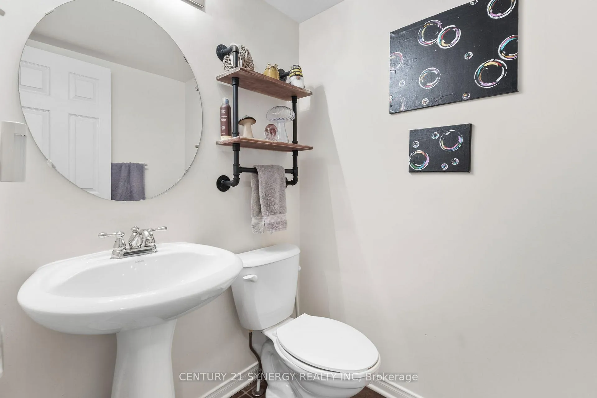 Photo 5 of 220 Lamplighters Drive, Ottawa, Barrhaven - Cedargrove/Fraserdale — HOMEH
