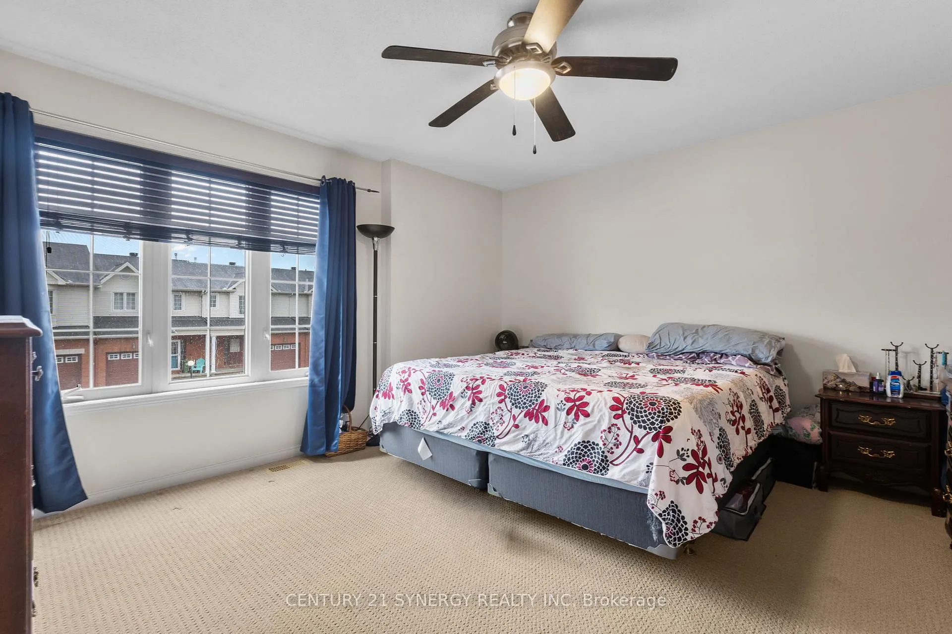 Photo 18 of 220 Lamplighters Drive, Ottawa, Barrhaven - Cedargrove/Fraserdale — HOMEH