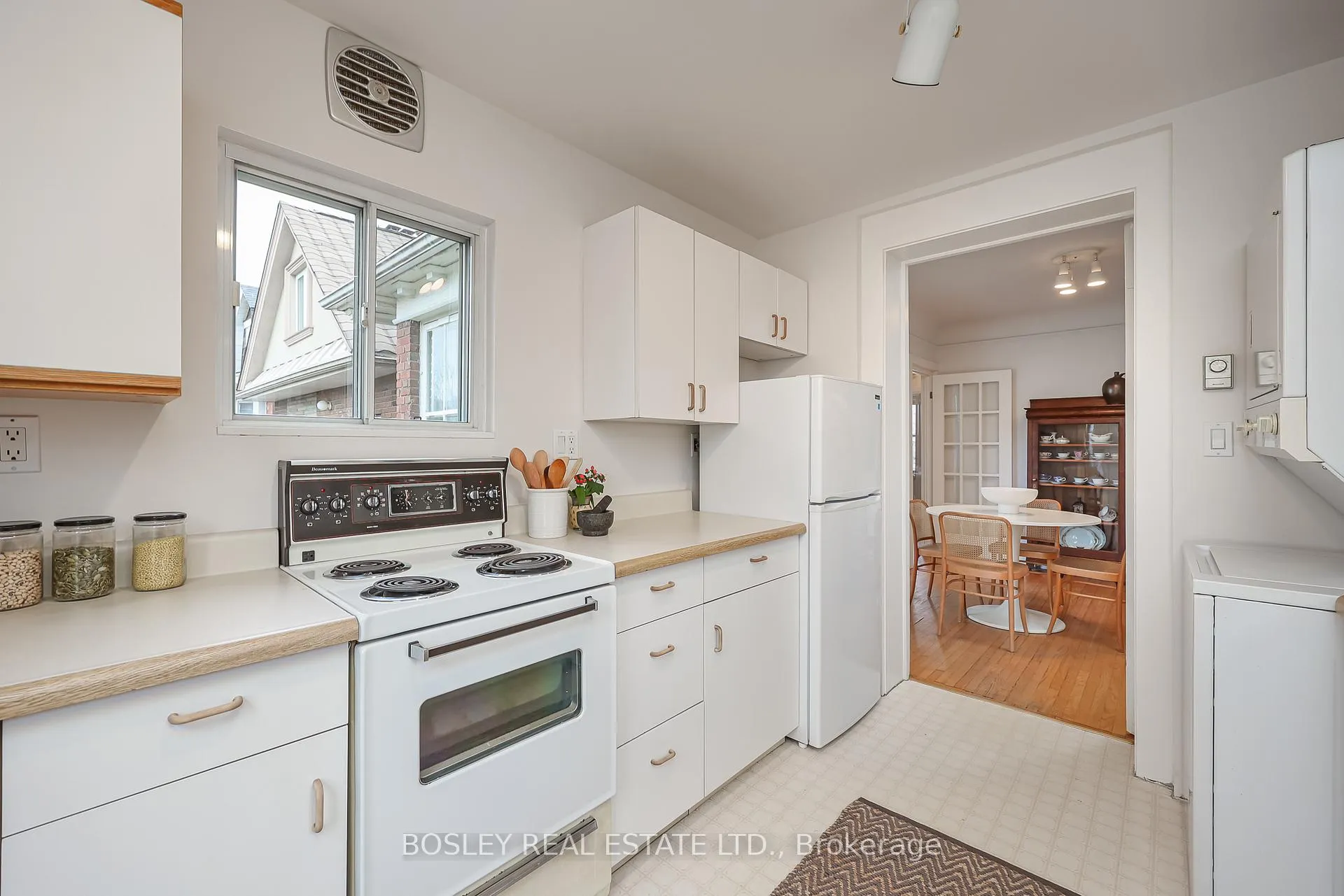 Photo 21 of 123 Grenadier Road, Toronto, Roncesvalles — HOMEH