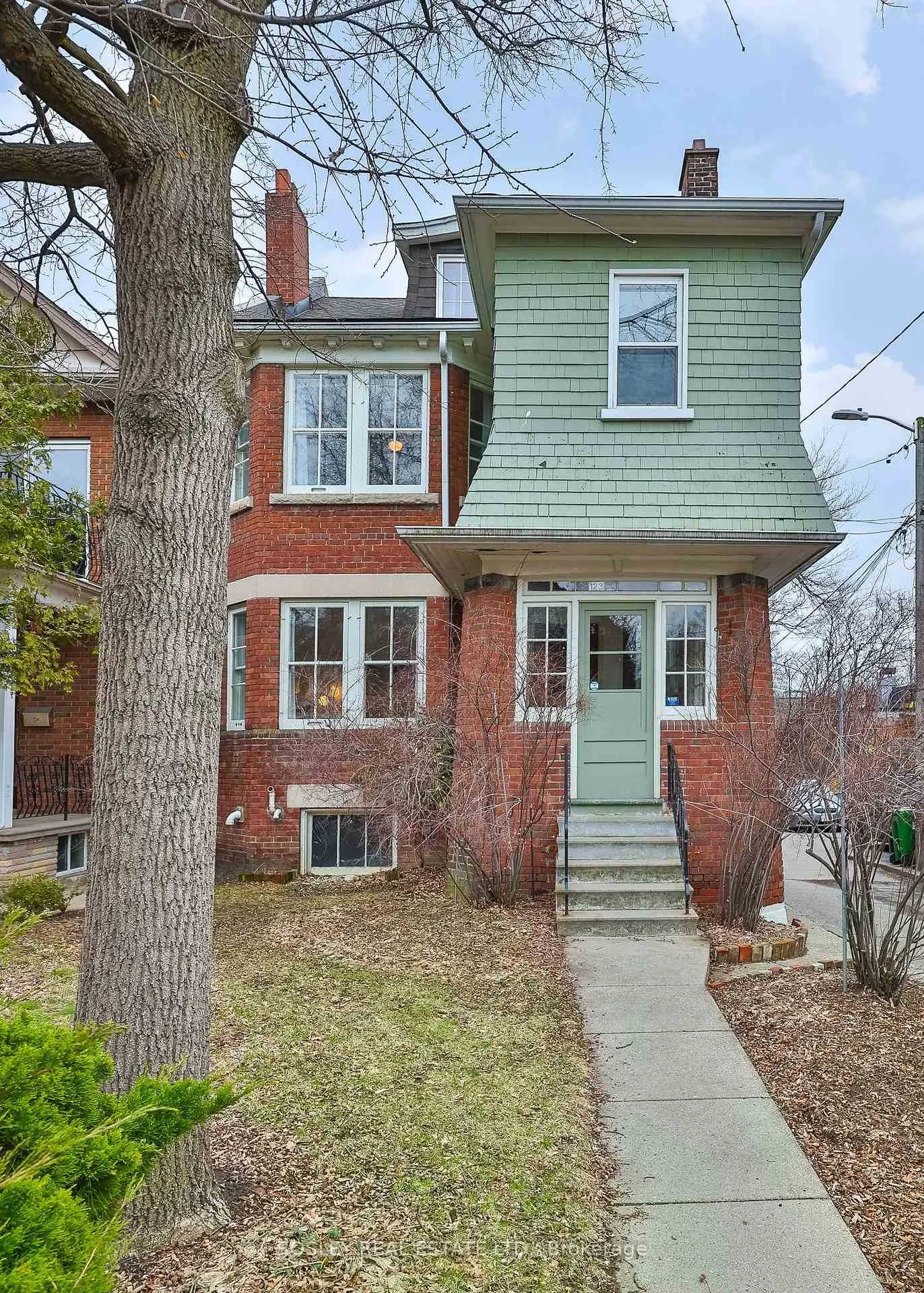 Photo 41 of 123 Grenadier Road, Toronto, Roncesvalles — HOMEH