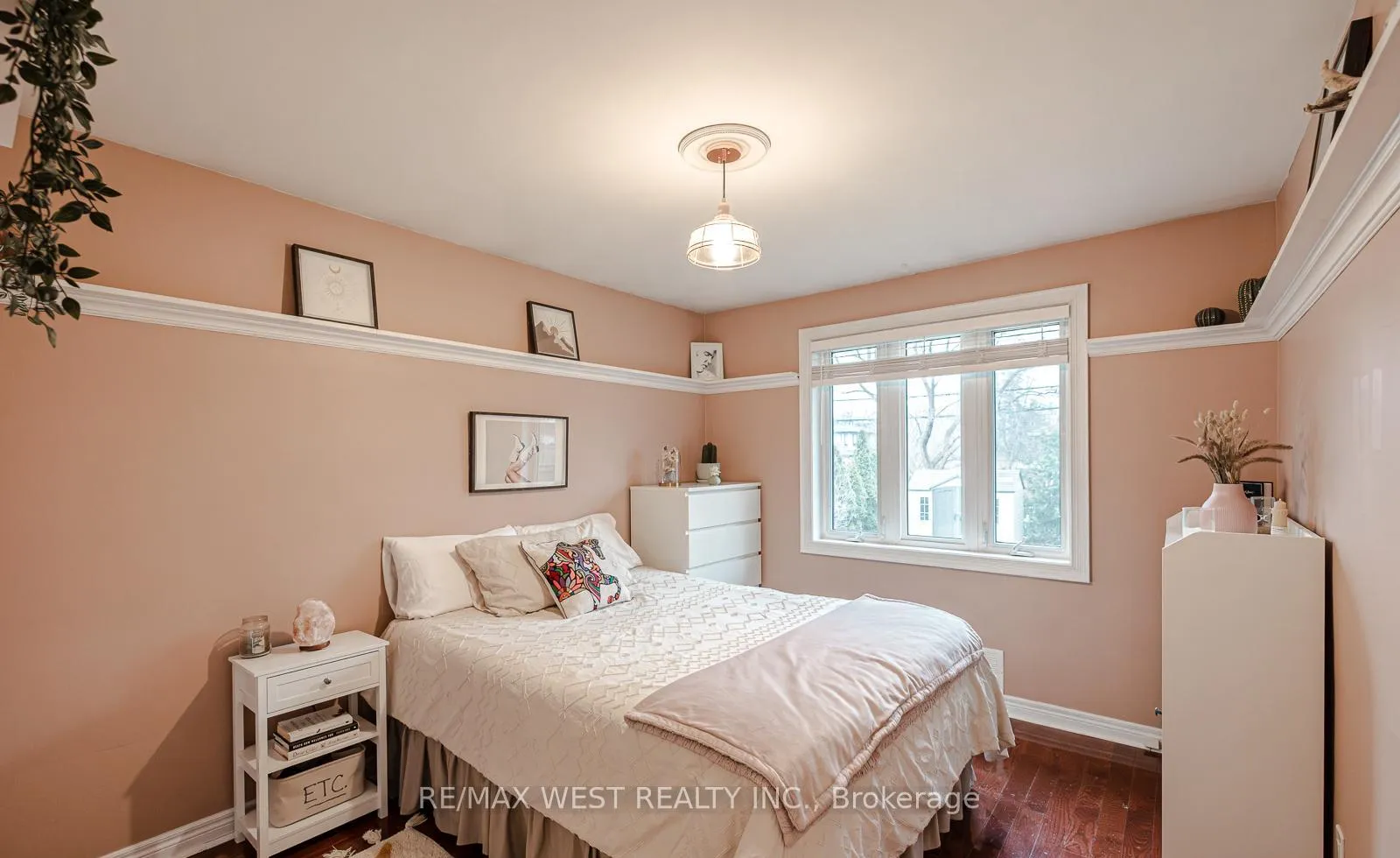 Photo 17 of 17 Saybrook Avenue, Etobicoke, Stonegate-Queensway — HOMEH