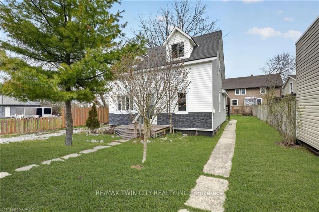 Photo 4 of 172 Fraser Street, Port Colborne, Killaly East — HOMEH