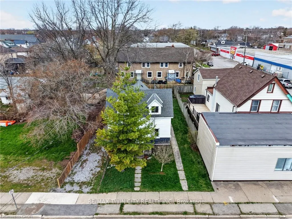 Photo 5 of 172 Fraser Street, Port Colborne, Killaly East — HOMEH