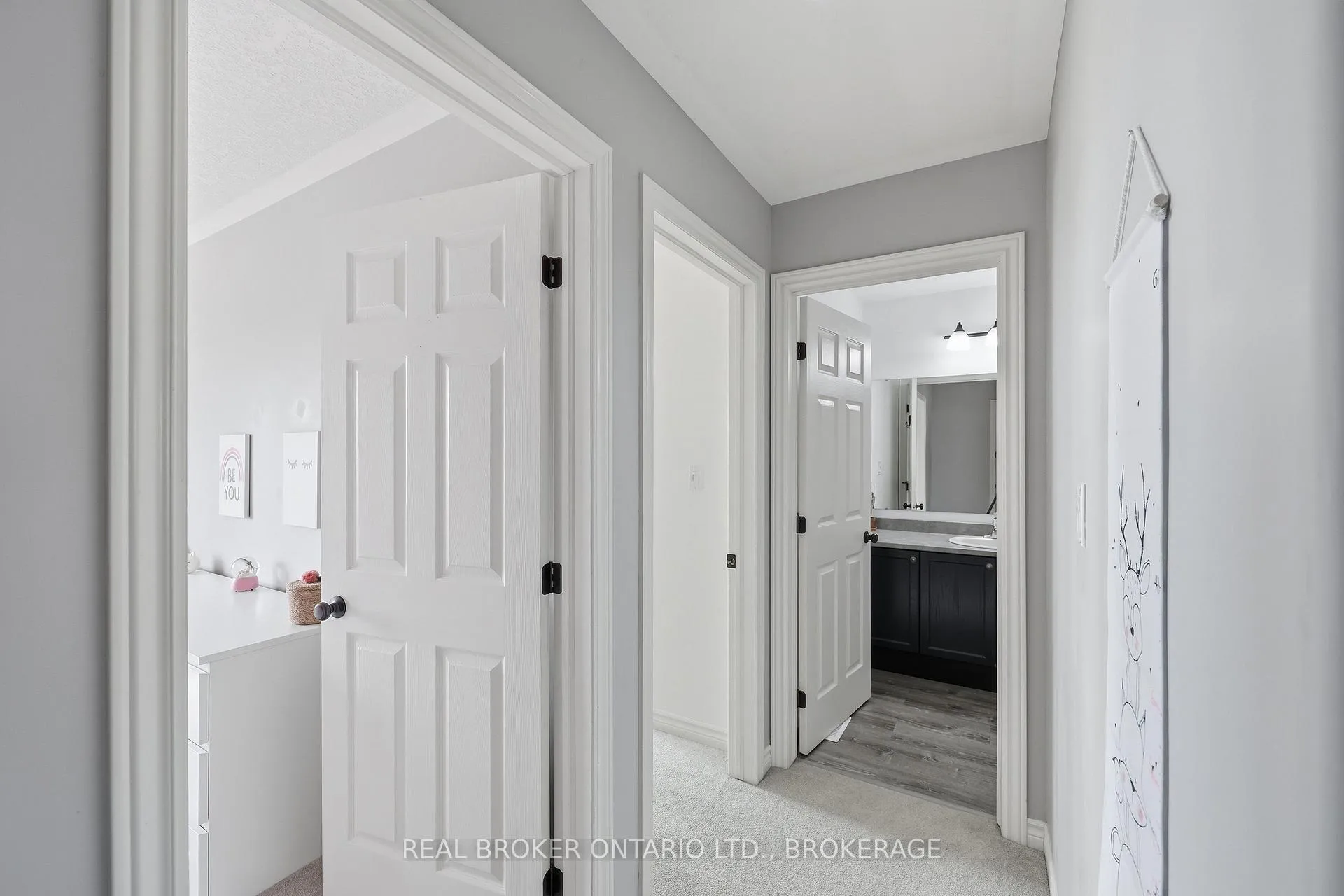 Photo 27 of 118 Simurda Court, Loyalist, Amherstview — HOMEH