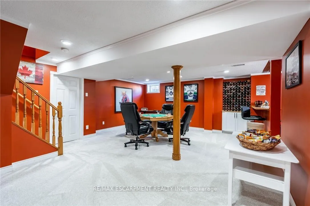 Photo 38 of 10 Shadowdale Drive, Hamilton, Stoney Creek — HOMEH