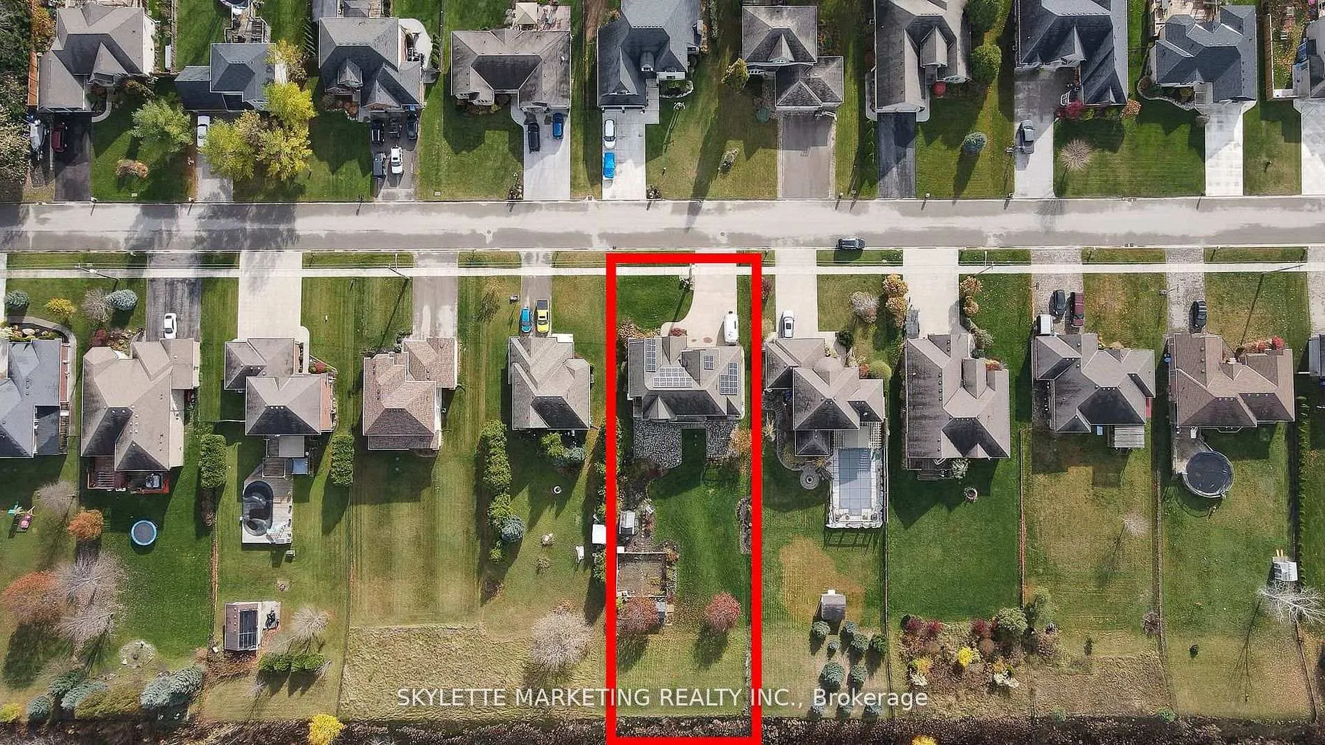 Photo 5 of 536 Juliana Drive, Strathroy-Caradoc, Mount Brydges — HOMEH