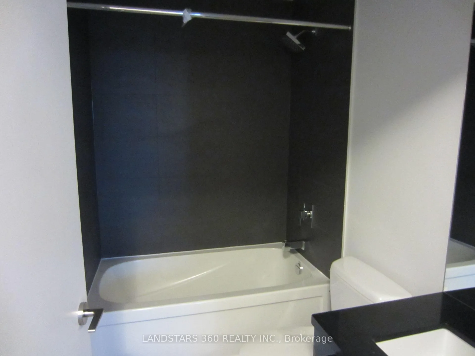 Photo 12 of Unit 1001, 8 Eglinton Avenue E, Toronto, Yonge-Eglinton — HOMEH