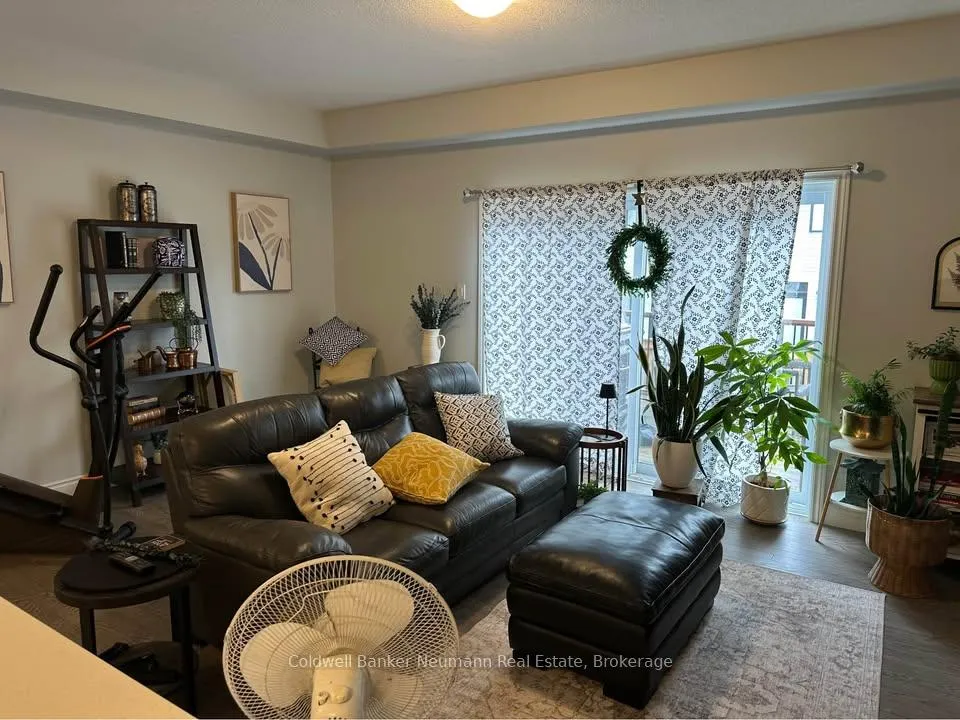 Photo 3 of Unit 5, 51 Hedley Lane, Centre Wellington, Elora/Salem — HOMEH