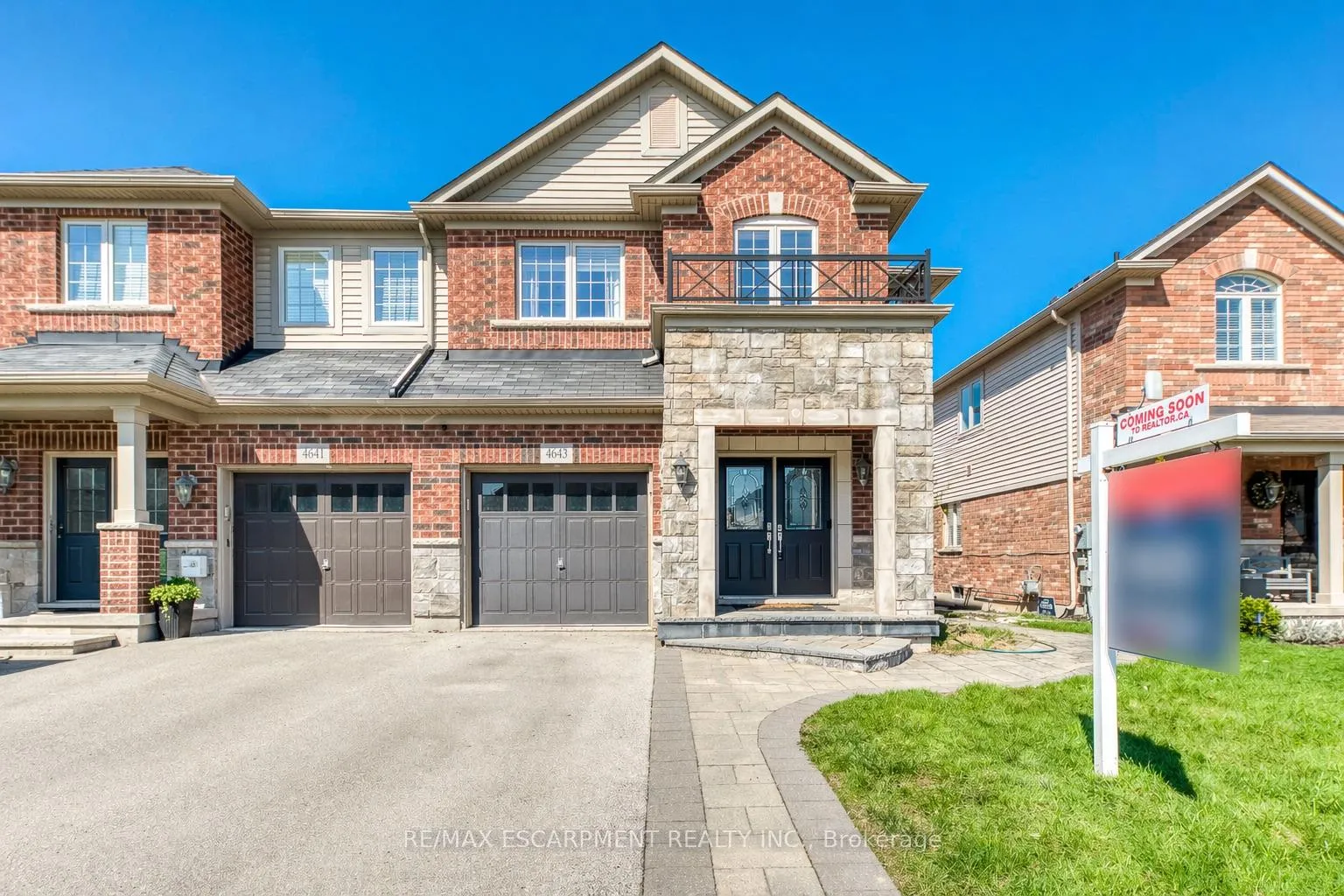 Photo 3 of 4643 Thomas Alton Boulevard, Burlington, Alton — HOMEH