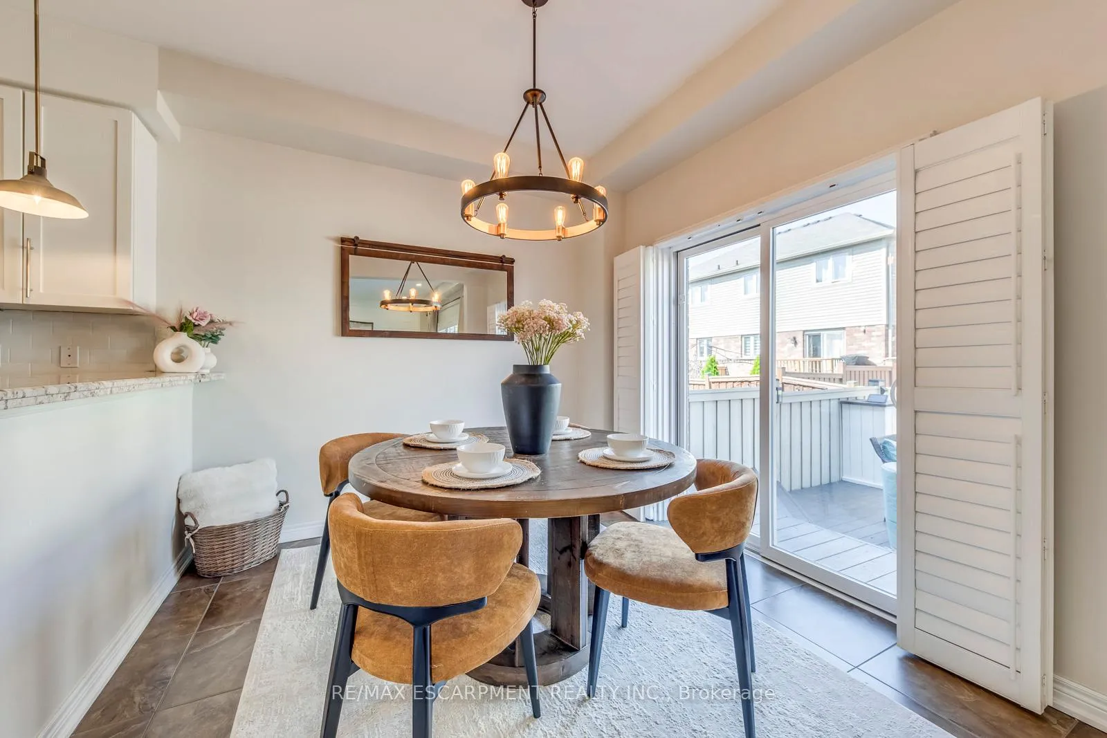 Photo 18 of 4643 Thomas Alton Boulevard, Burlington, Alton — HOMEH