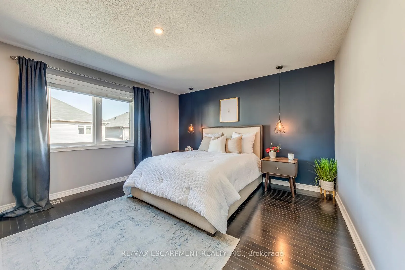 Photo 21 of 4643 Thomas Alton Boulevard, Burlington, Alton — HOMEH