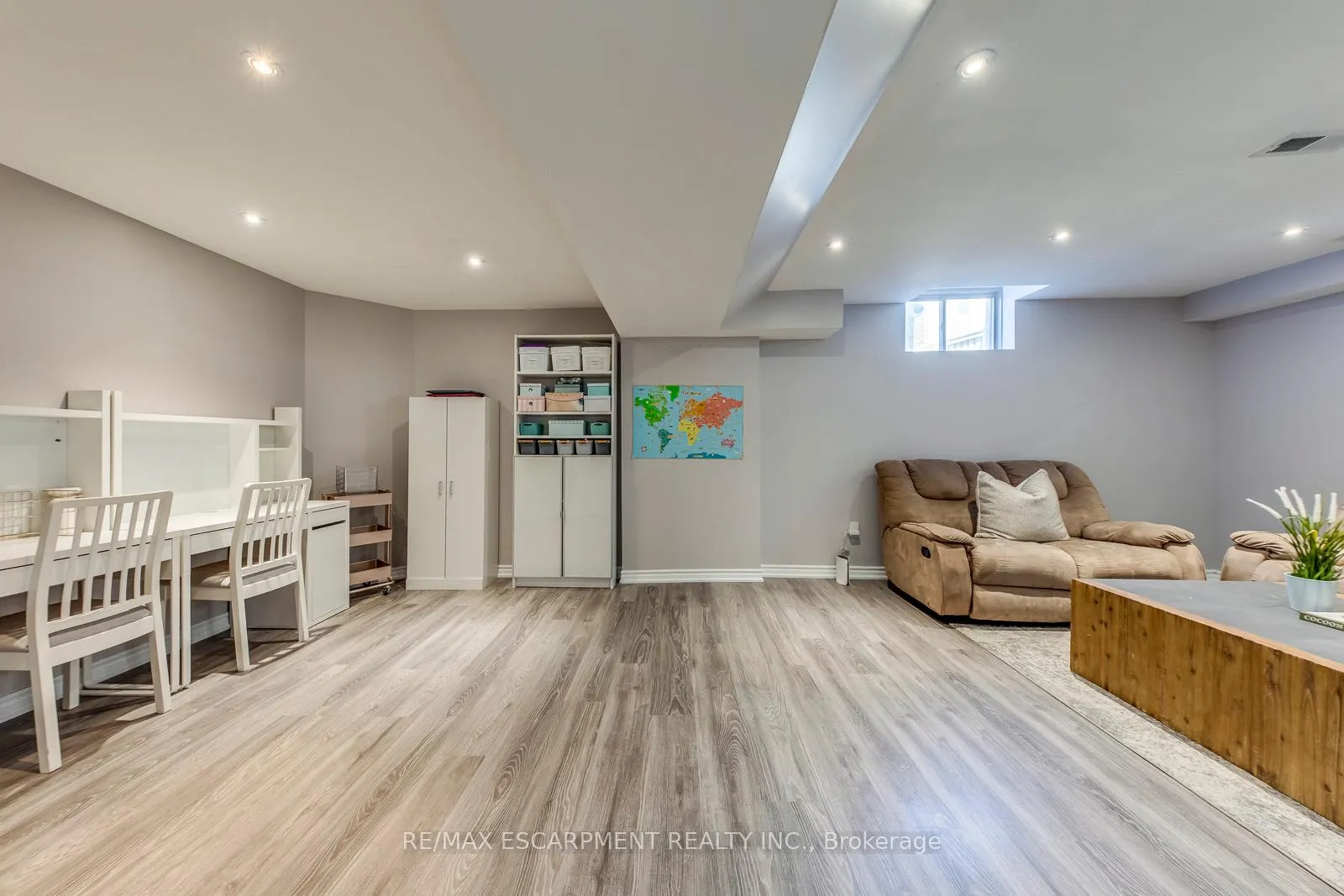 Photo 31 of 4643 Thomas Alton Boulevard, Burlington, Alton — HOMEH