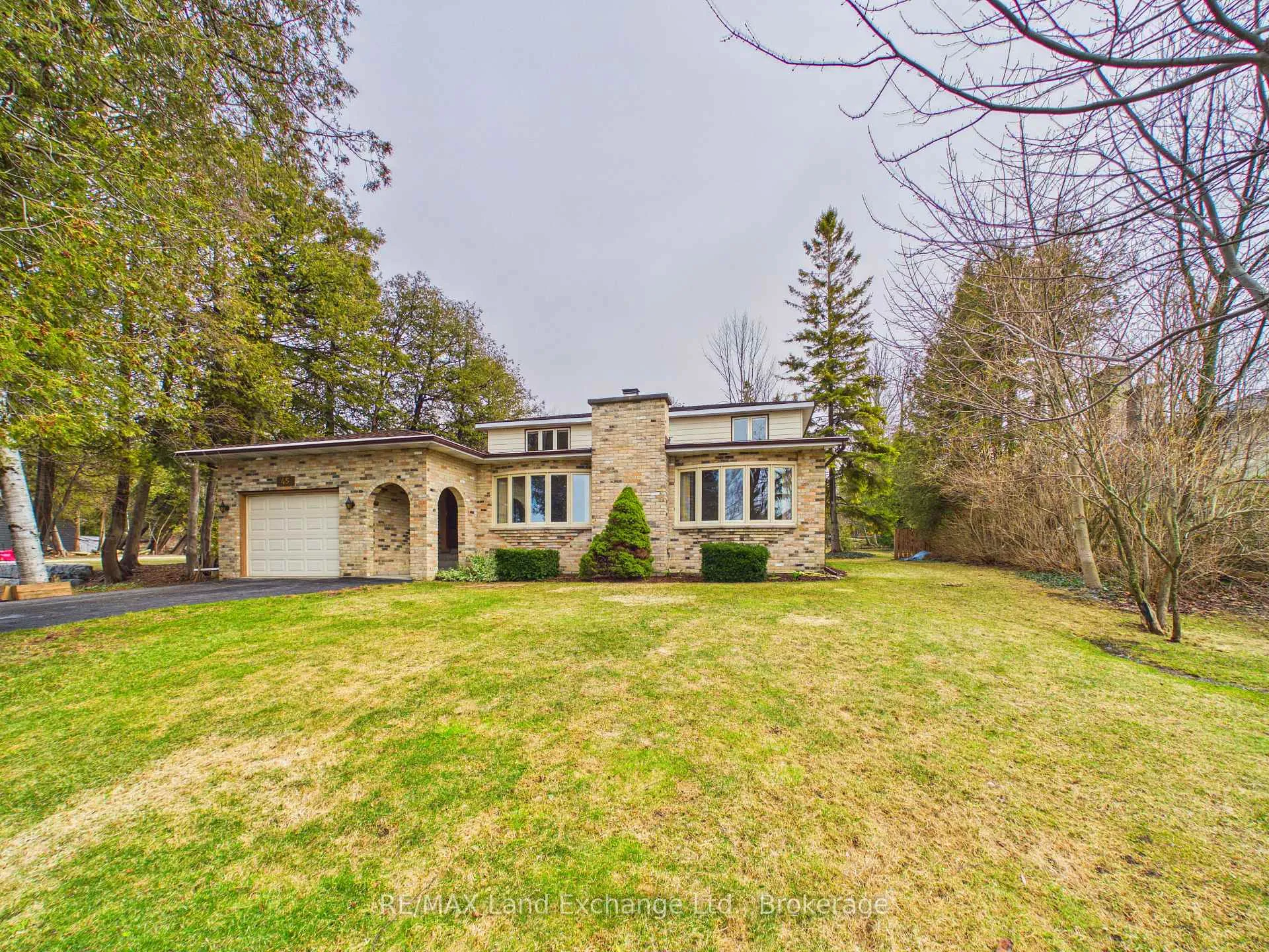 Photo 1 of 45 Goderich Street, Kincardine — HOMEH
