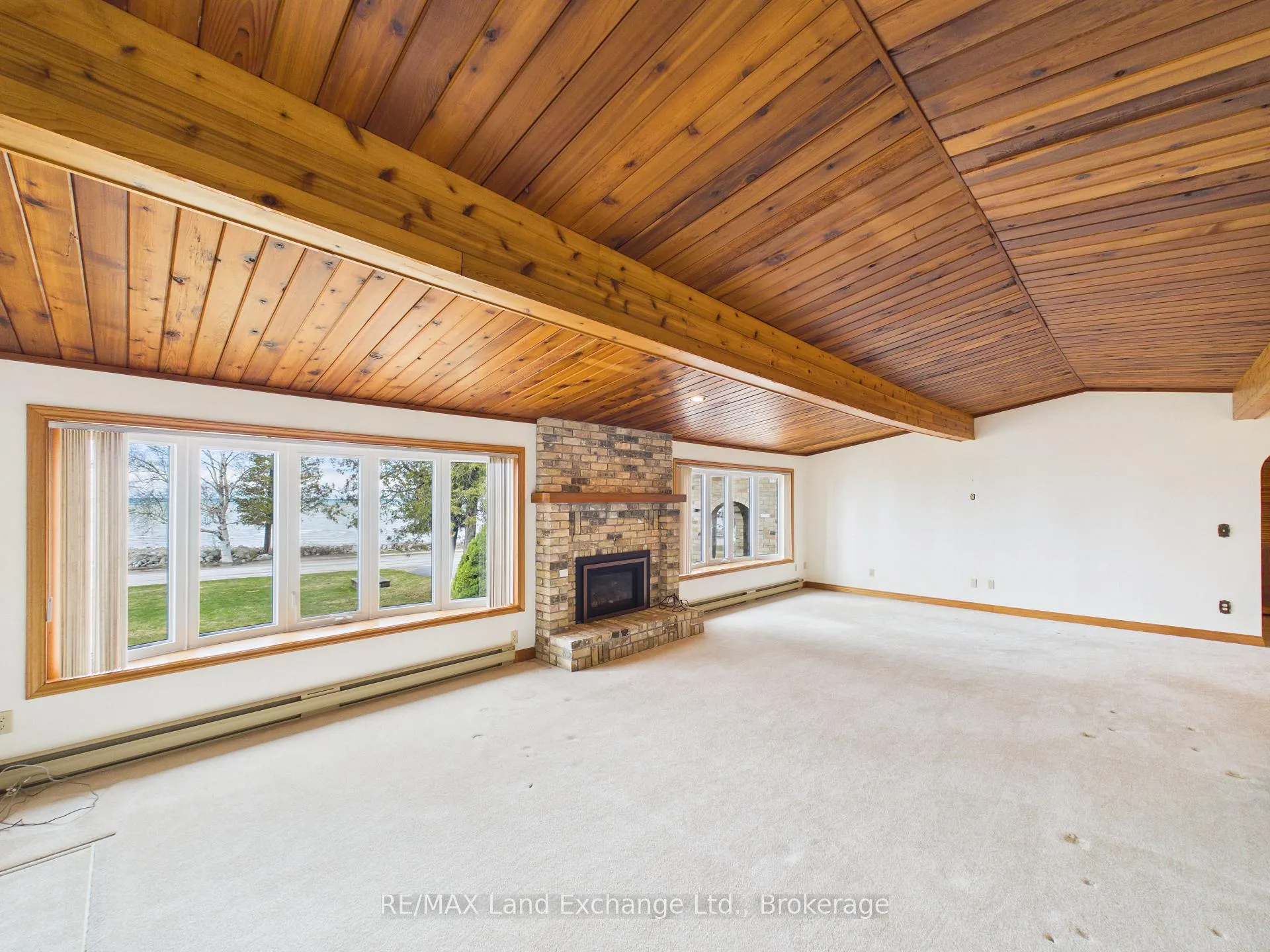 Photo 8 of 45 Goderich Street, Kincardine — HOMEH