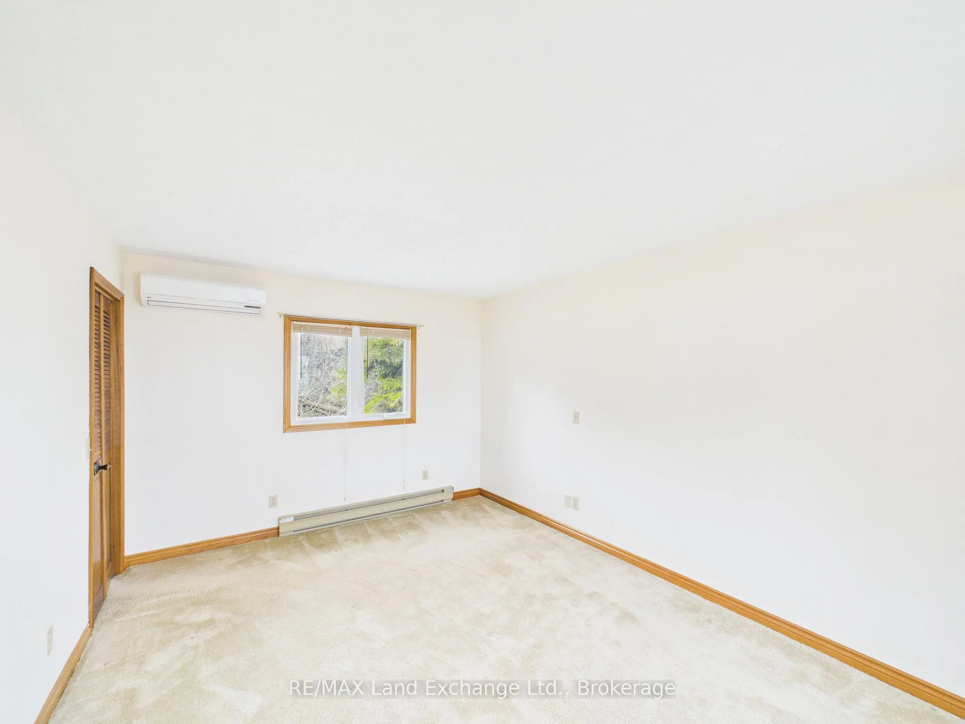 Photo 17 of 45 Goderich Street, Kincardine — HOMEH