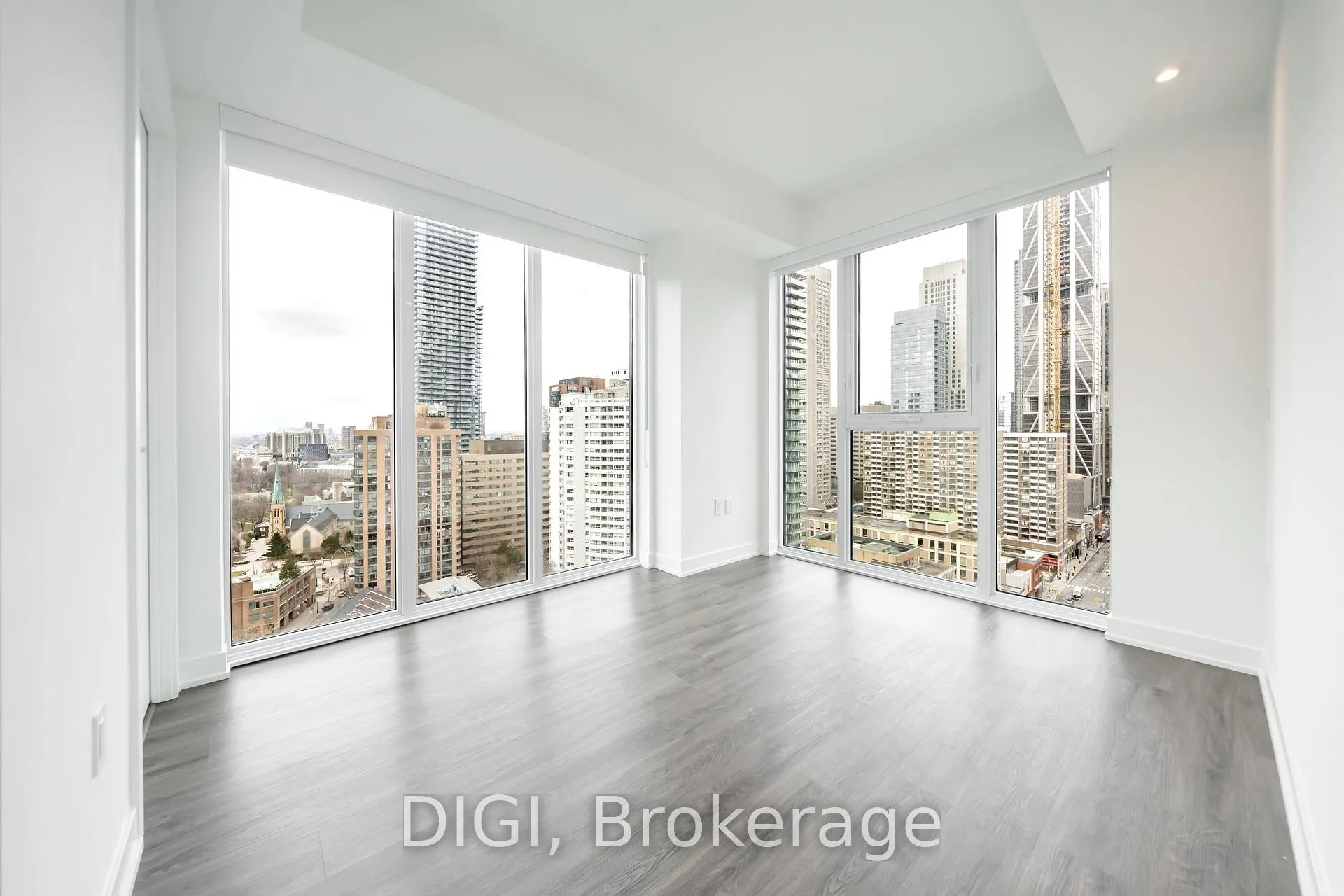 Photo 6 of Unit 2004, 8 Gloucester Street, Toronto, Church-Yonge Corridor — HOMEH