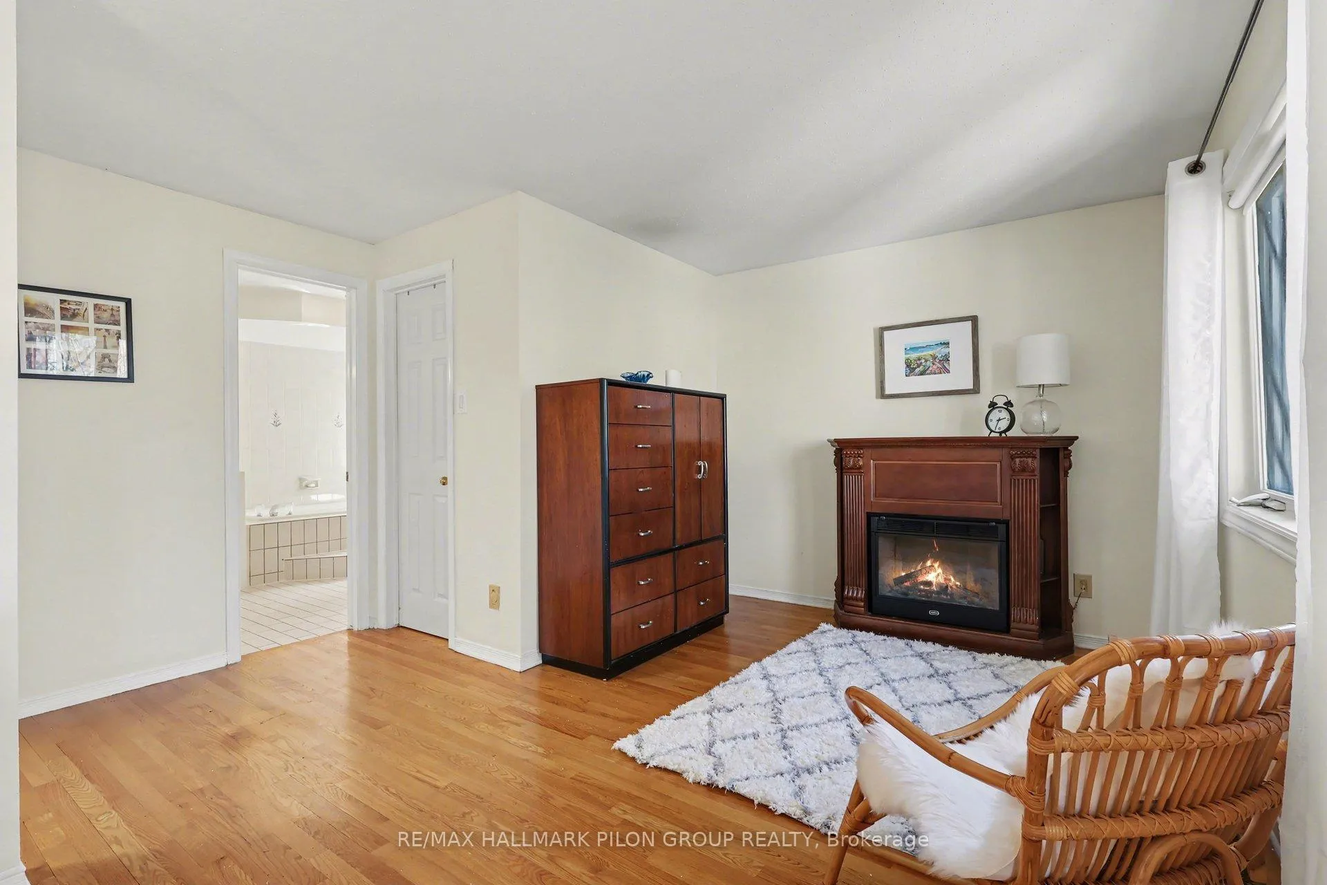 Photo 19 of 1709 Sansonnet Street, Ottawa, Chapel Hill — HOMEH