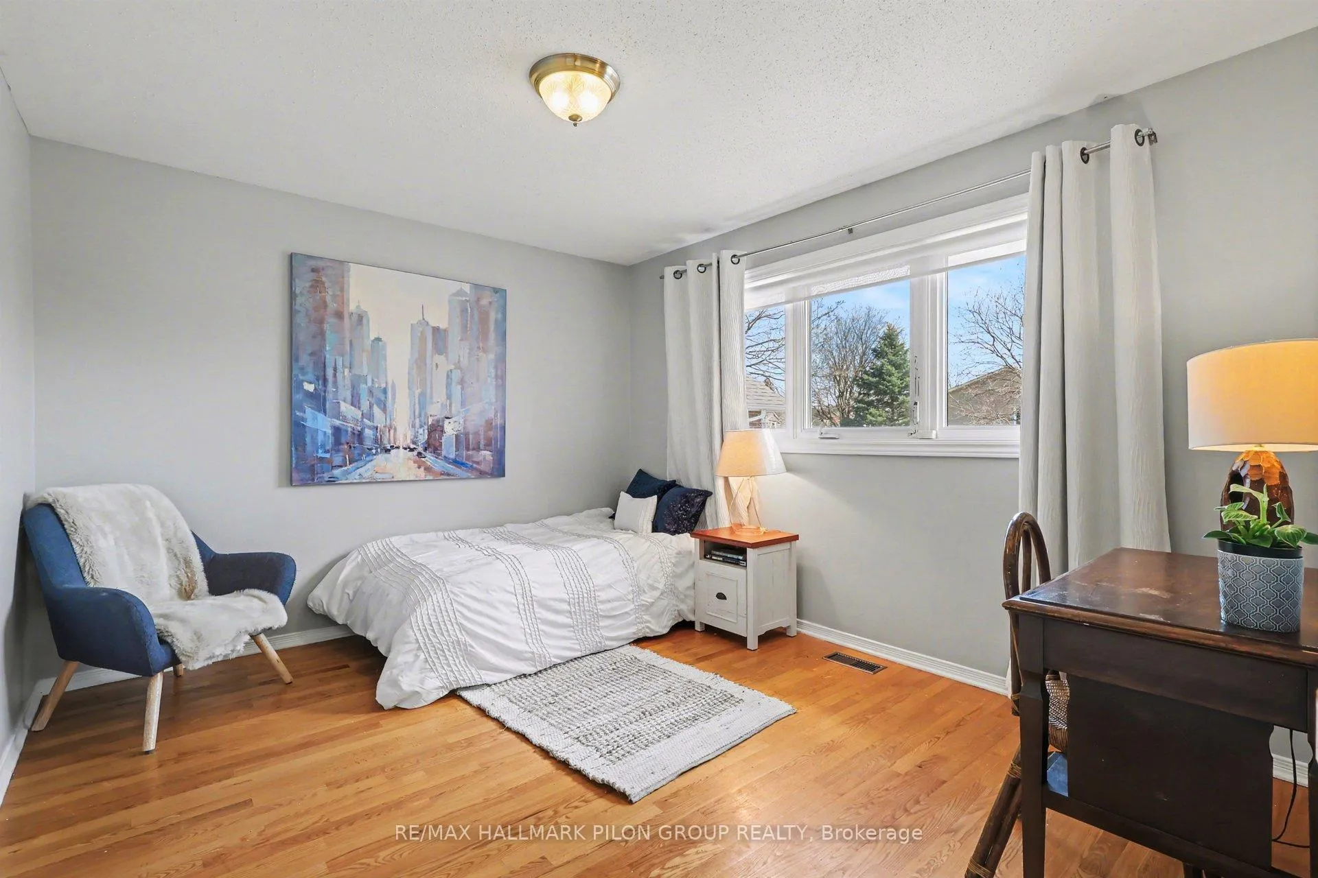 Photo 22 of 1709 Sansonnet Street, Ottawa, Chapel Hill — HOMEH
