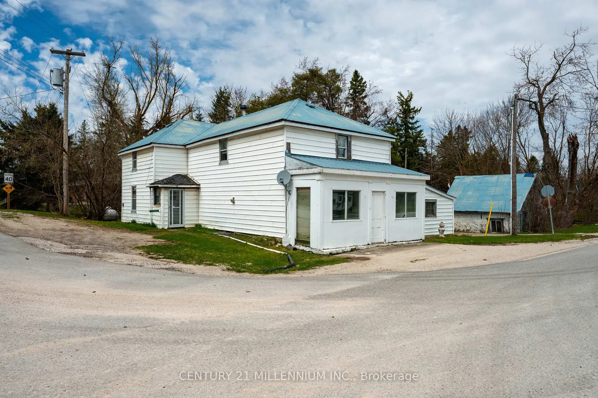 Photo 4 of 078001 7th Line, Melancthon, Rural Melancthon — HOMEH