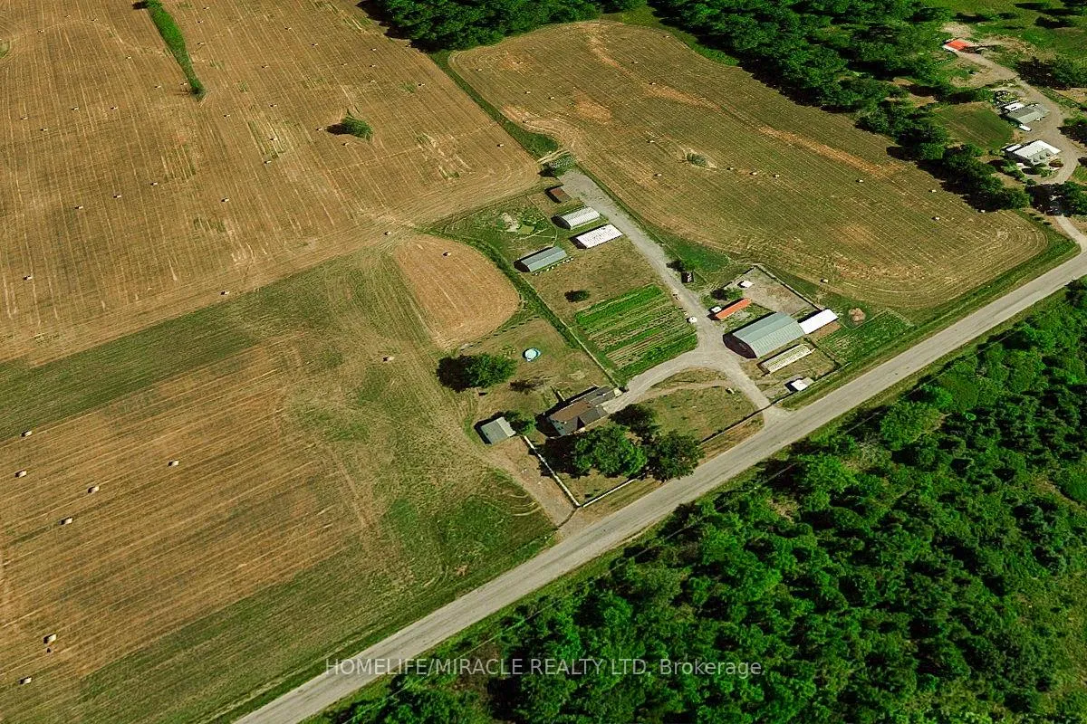 Photo 5 of 970 carl Road, Welland, Cooks Mills — HOMEH