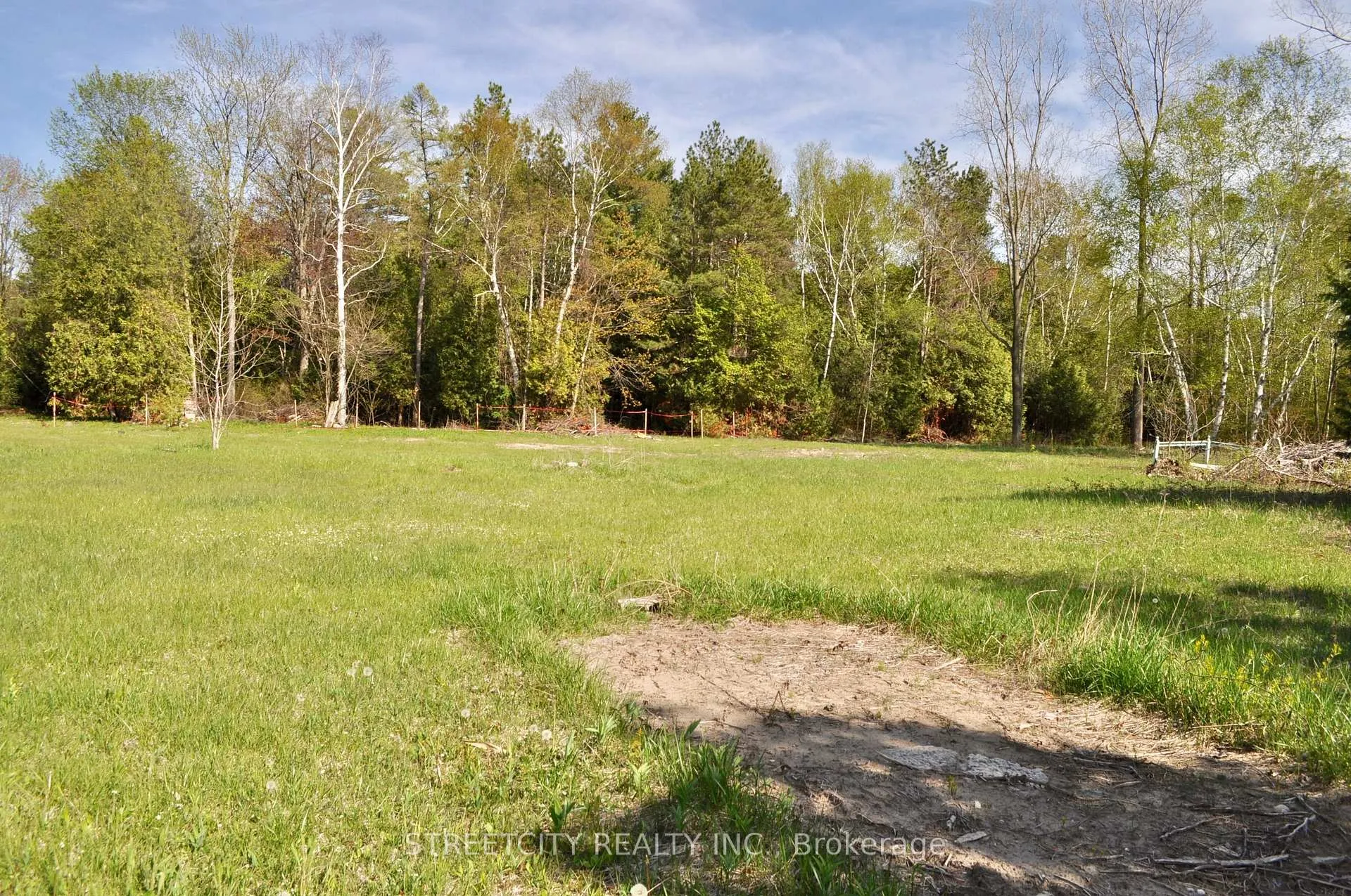 Photo 3 of PART 5 W. Ipperwash Road, Lambton Shores — HOMEH