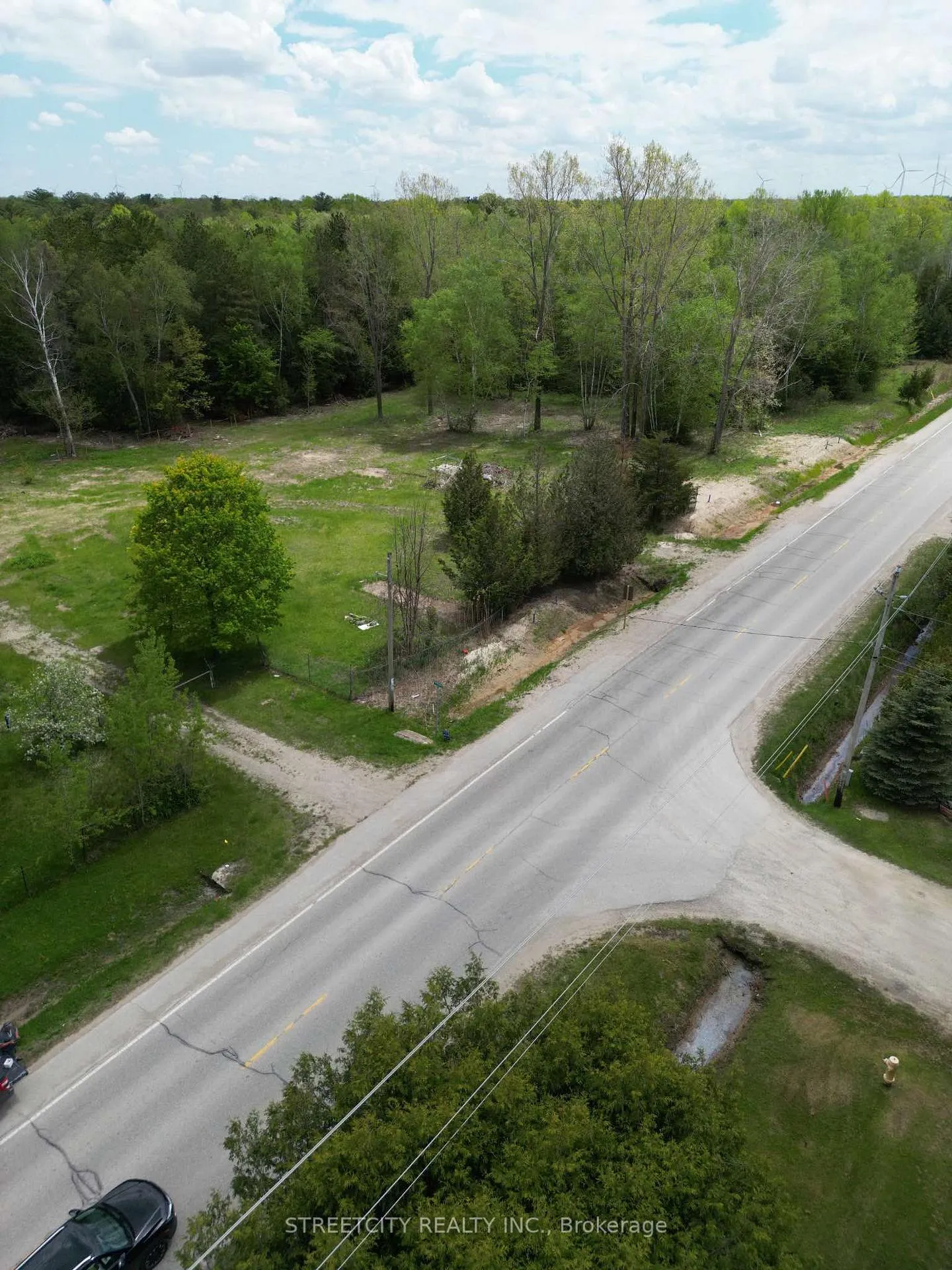 Photo 10 of PART 5 W. Ipperwash Road, Lambton Shores — HOMEH