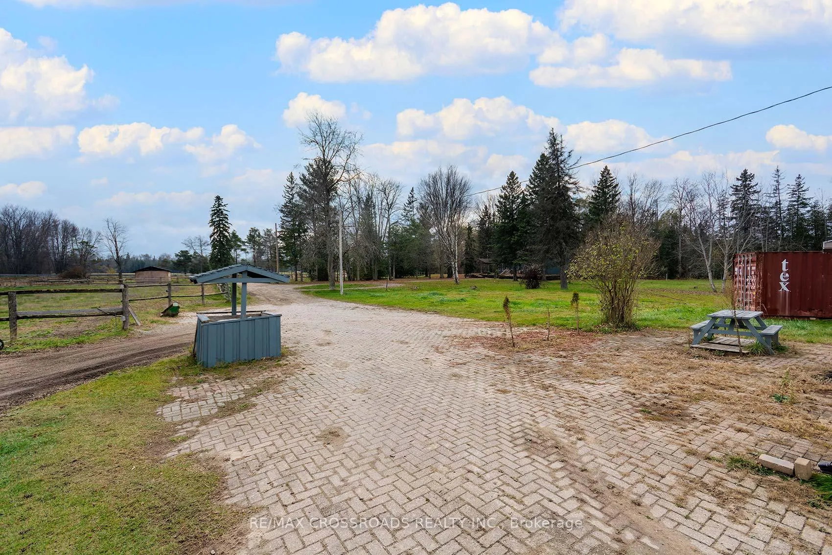 Photo 38 of 2726 9th Line, Innisfil, Rural Innisfil — HOMEH