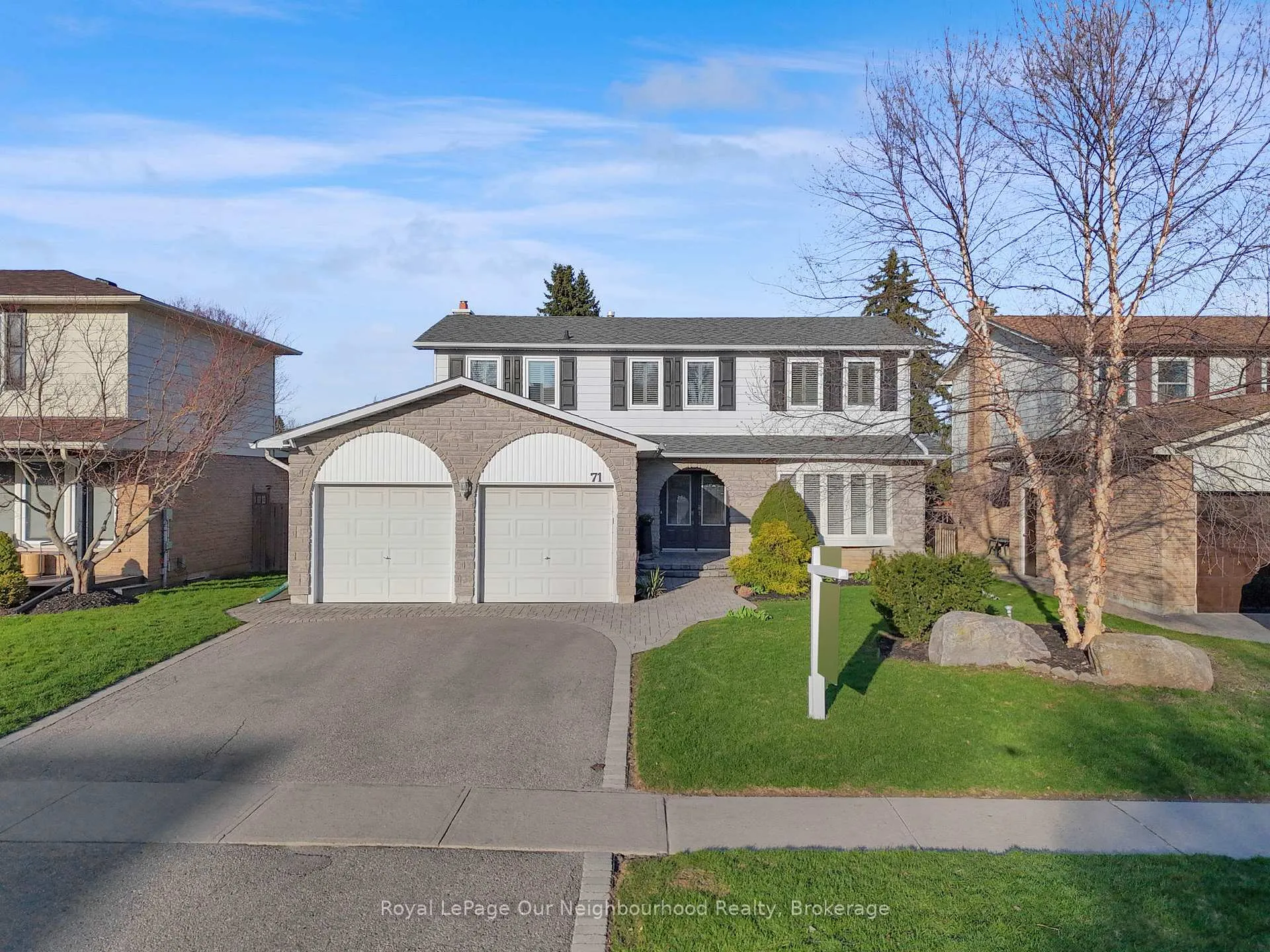 Photo 2 of 71 Rhonda Boulevard, Clarington, Bowmanville — HOMEH
