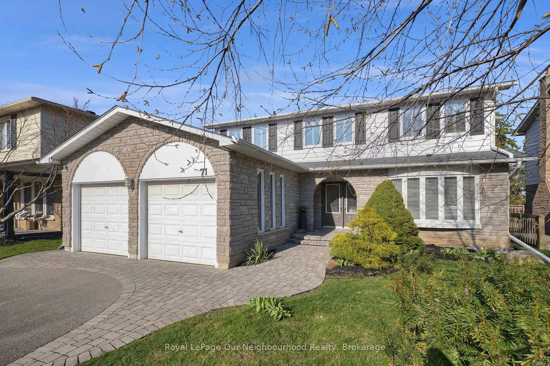 Photo 3 of 71 Rhonda Boulevard, Clarington, Bowmanville — HOMEH