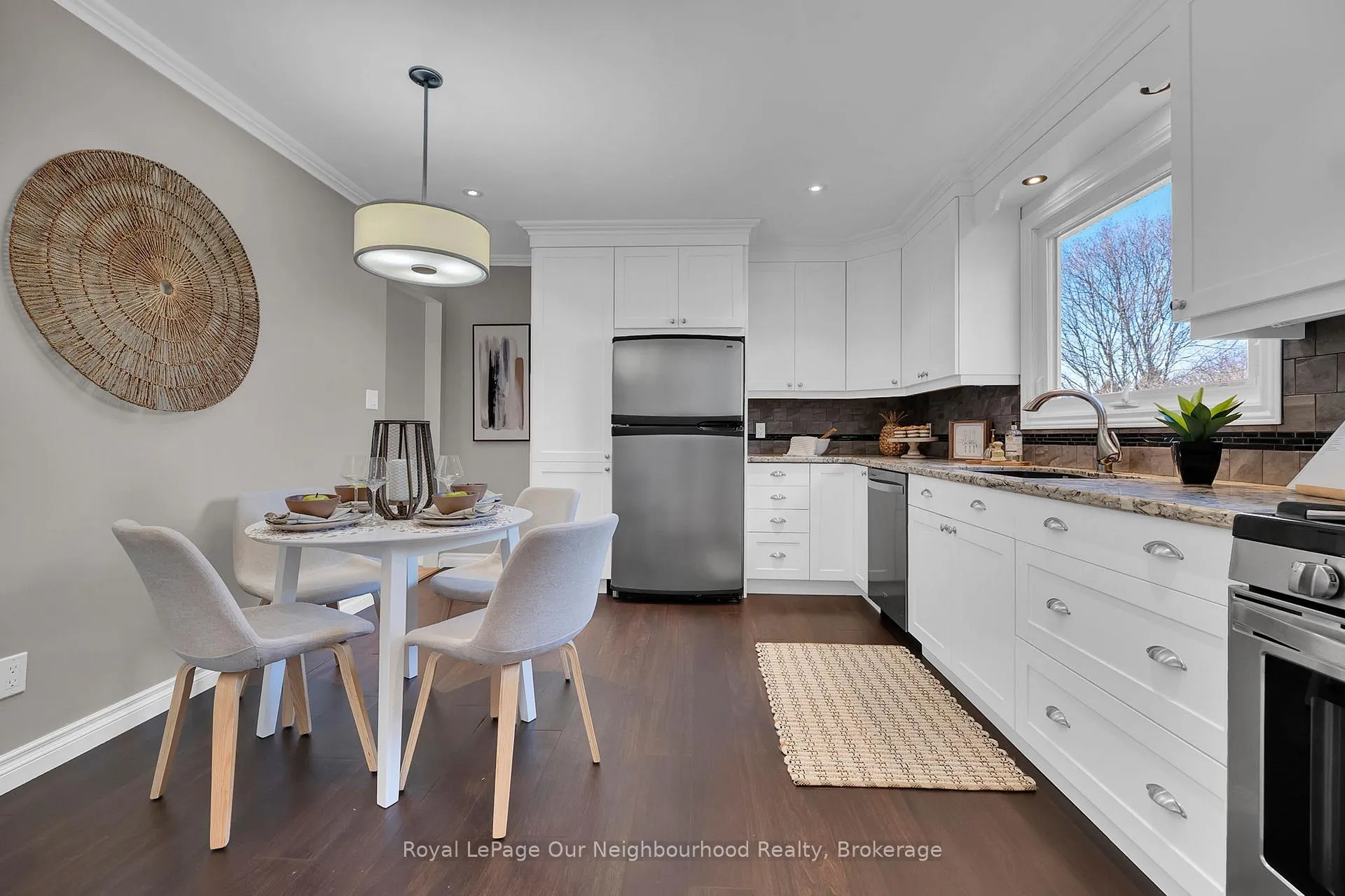 Photo 12 of 71 Rhonda Boulevard, Clarington, Bowmanville — HOMEH
