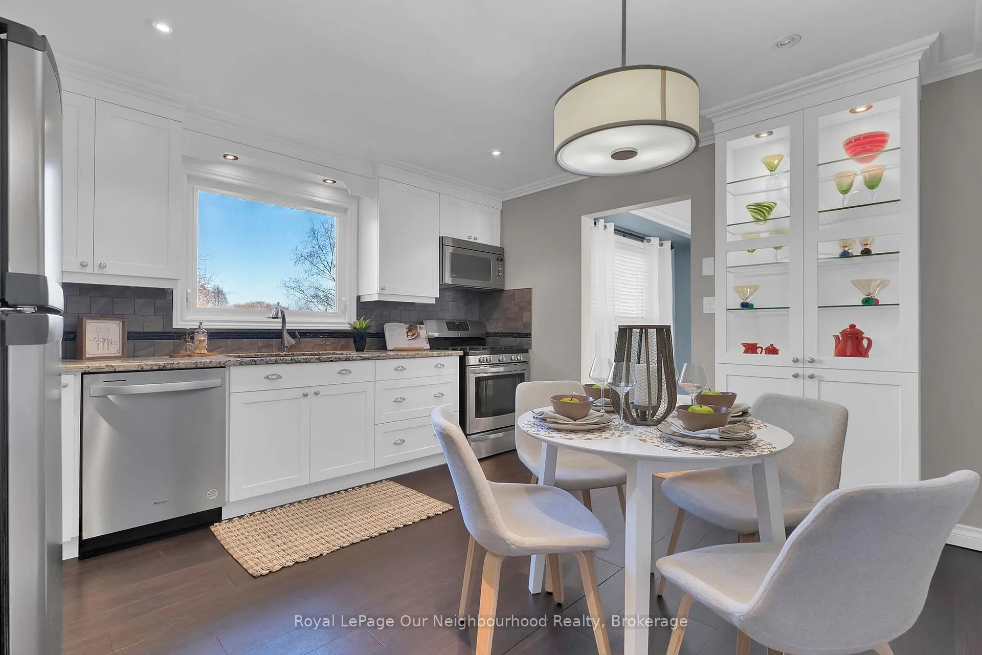 Photo 13 of 71 Rhonda Boulevard, Clarington, Bowmanville — HOMEH