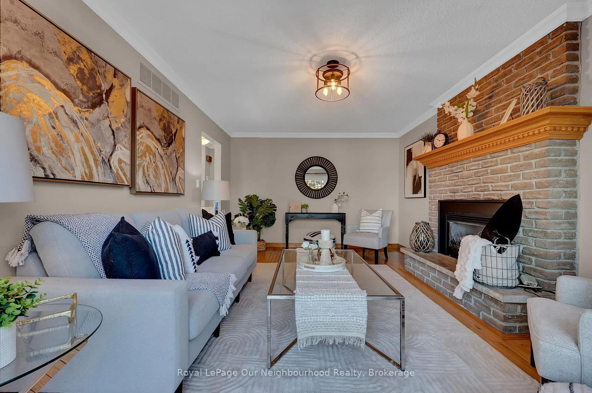 Photo 16 of 71 Rhonda Boulevard, Clarington, Bowmanville — HOMEH