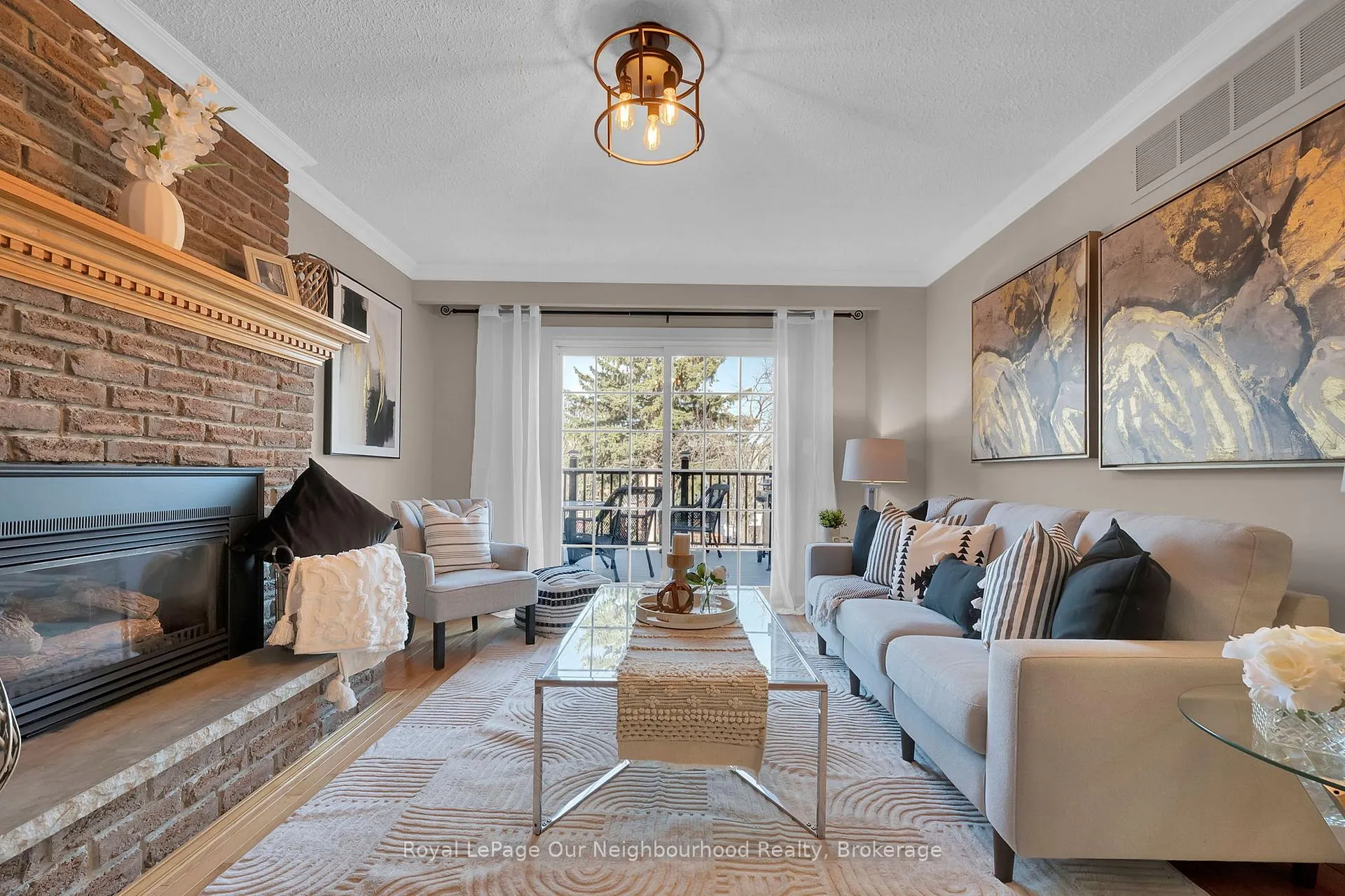 Photo 18 of 71 Rhonda Boulevard, Clarington, Bowmanville — HOMEH