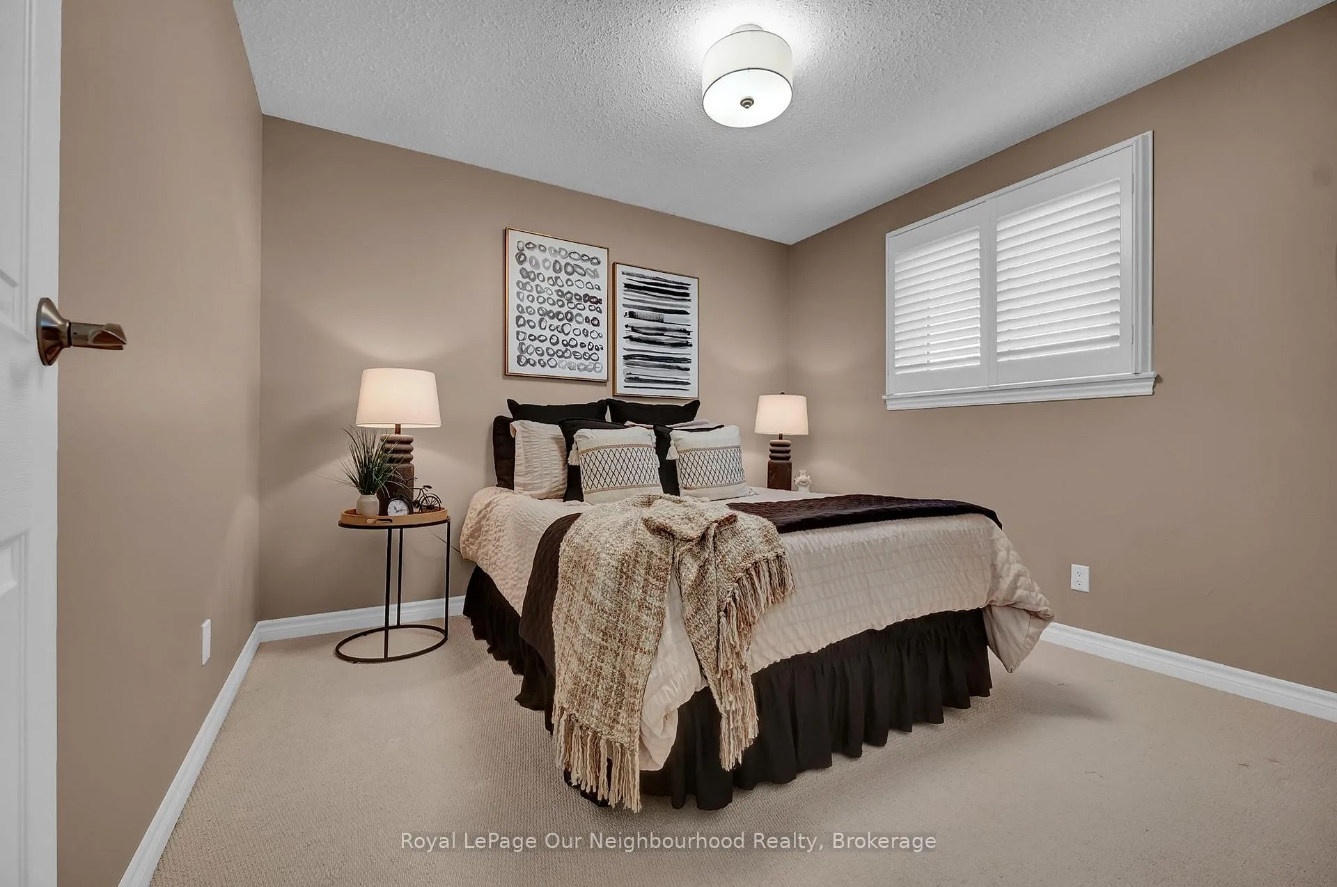 Photo 27 of 71 Rhonda Boulevard, Clarington, Bowmanville — HOMEH