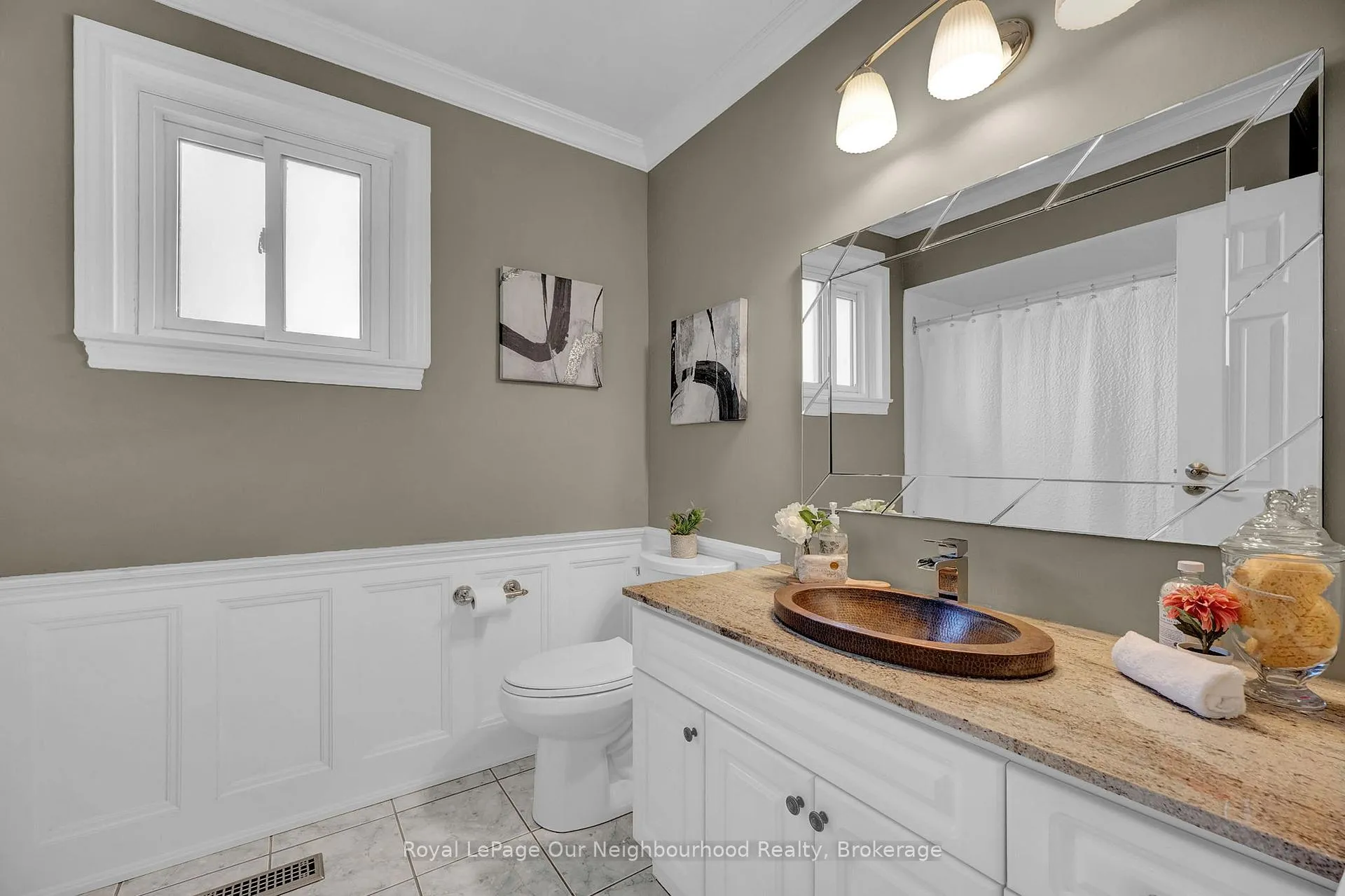 Photo 31 of 71 Rhonda Boulevard, Clarington, Bowmanville — HOMEH