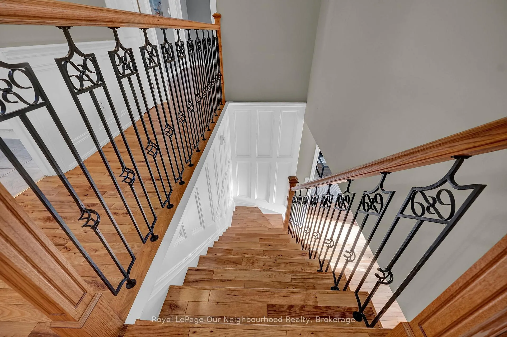 Photo 32 of 71 Rhonda Boulevard, Clarington, Bowmanville — HOMEH