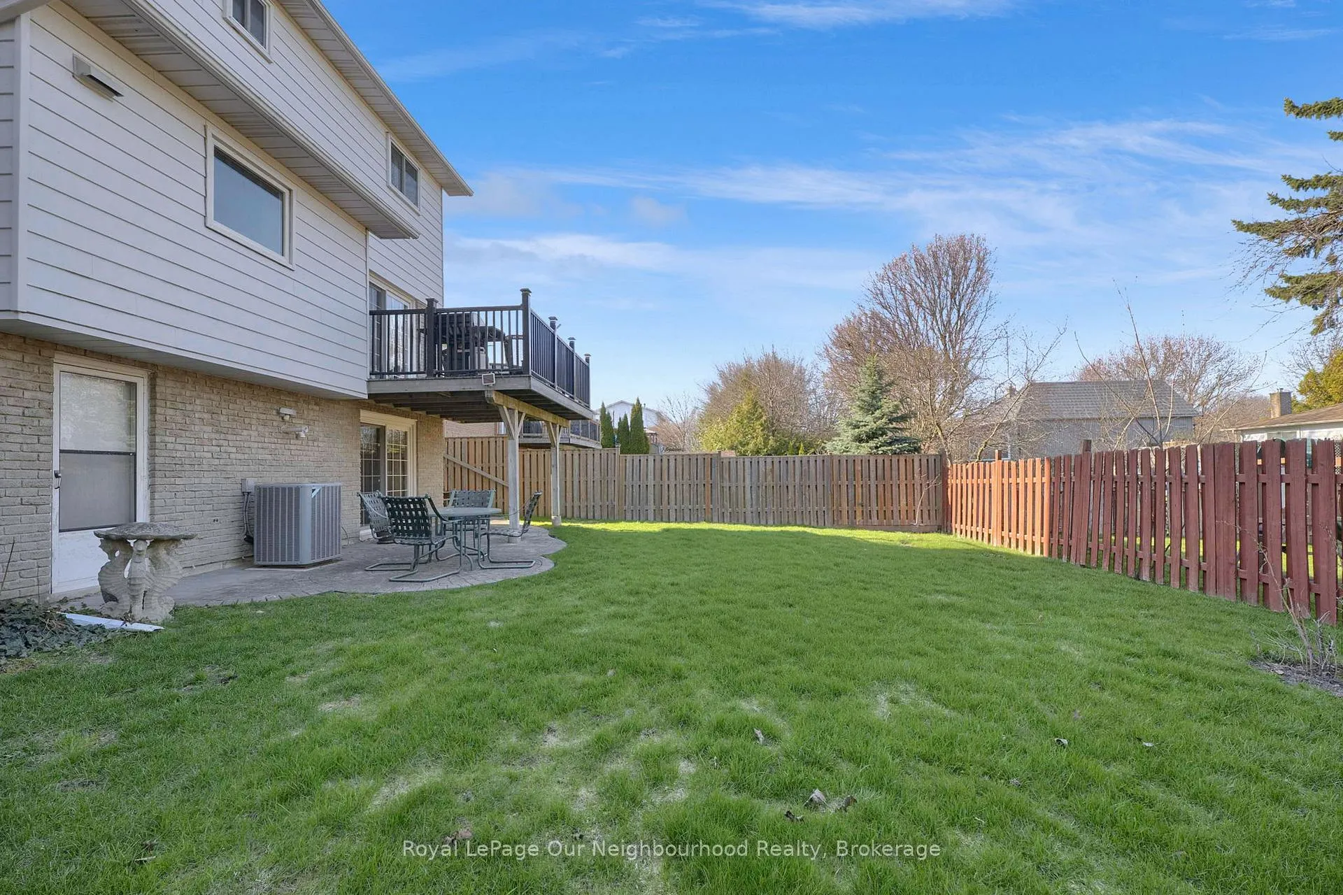 Photo 40 of 71 Rhonda Boulevard, Clarington, Bowmanville — HOMEH