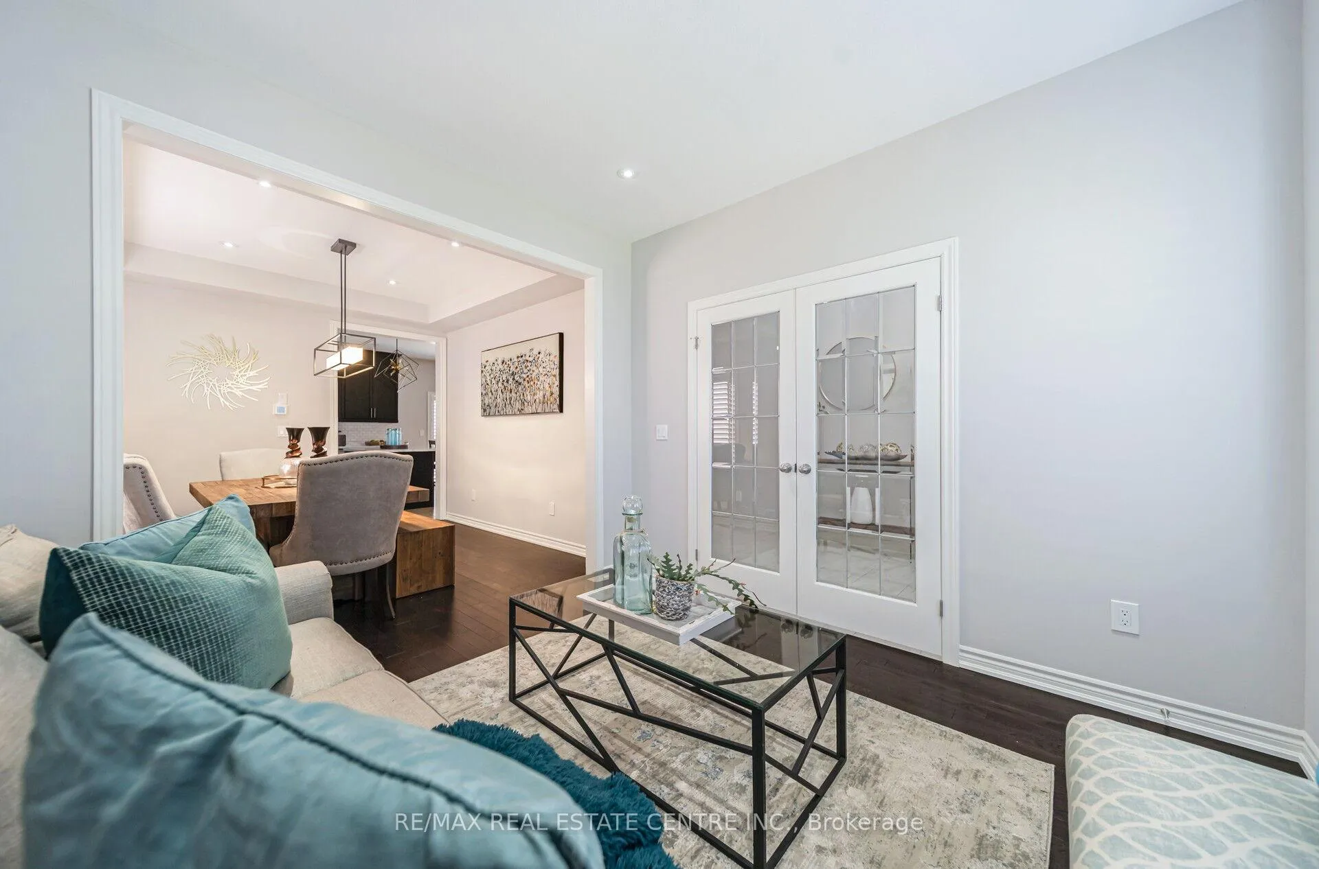 Photo 9 of 18 Ryan Street, Centre Wellington, Fergus — HOMEH