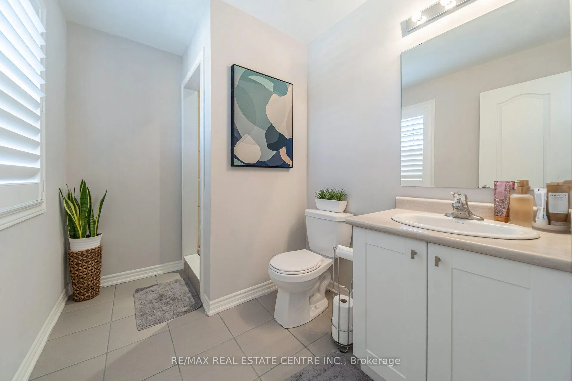 Photo 29 of 18 Ryan Street, Centre Wellington, Fergus — HOMEH