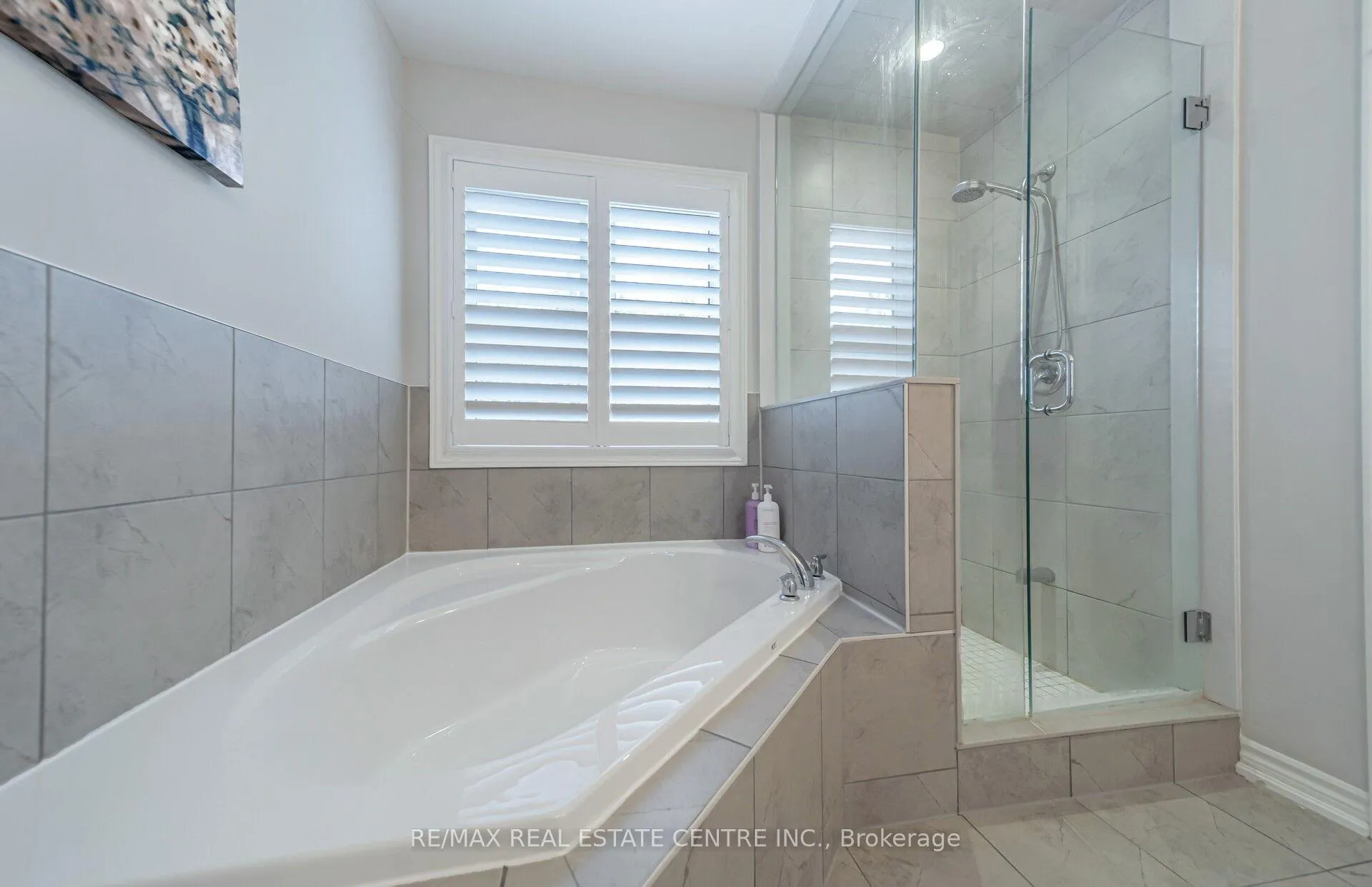 Photo 34 of 18 Ryan Street, Centre Wellington, Fergus — HOMEH